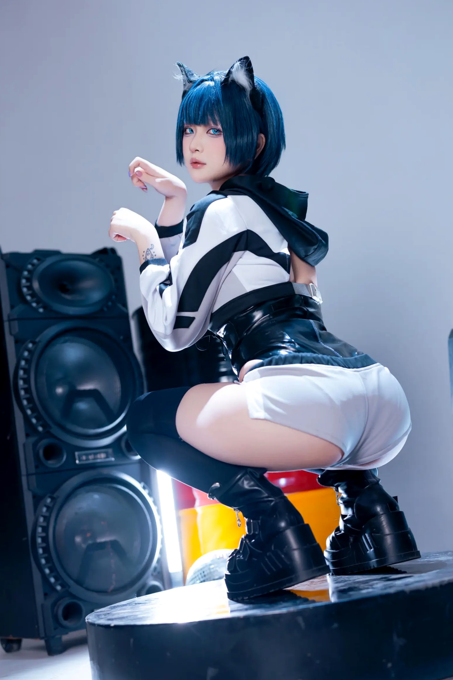 Gallery - 屿鱼 - 手办：二次元机能风猫耳少女，黑丝诱惑与朋克音浪的精致视听盛宴角色扮演性感黑丝萌系 女神私房照_秀色女神 - image 32