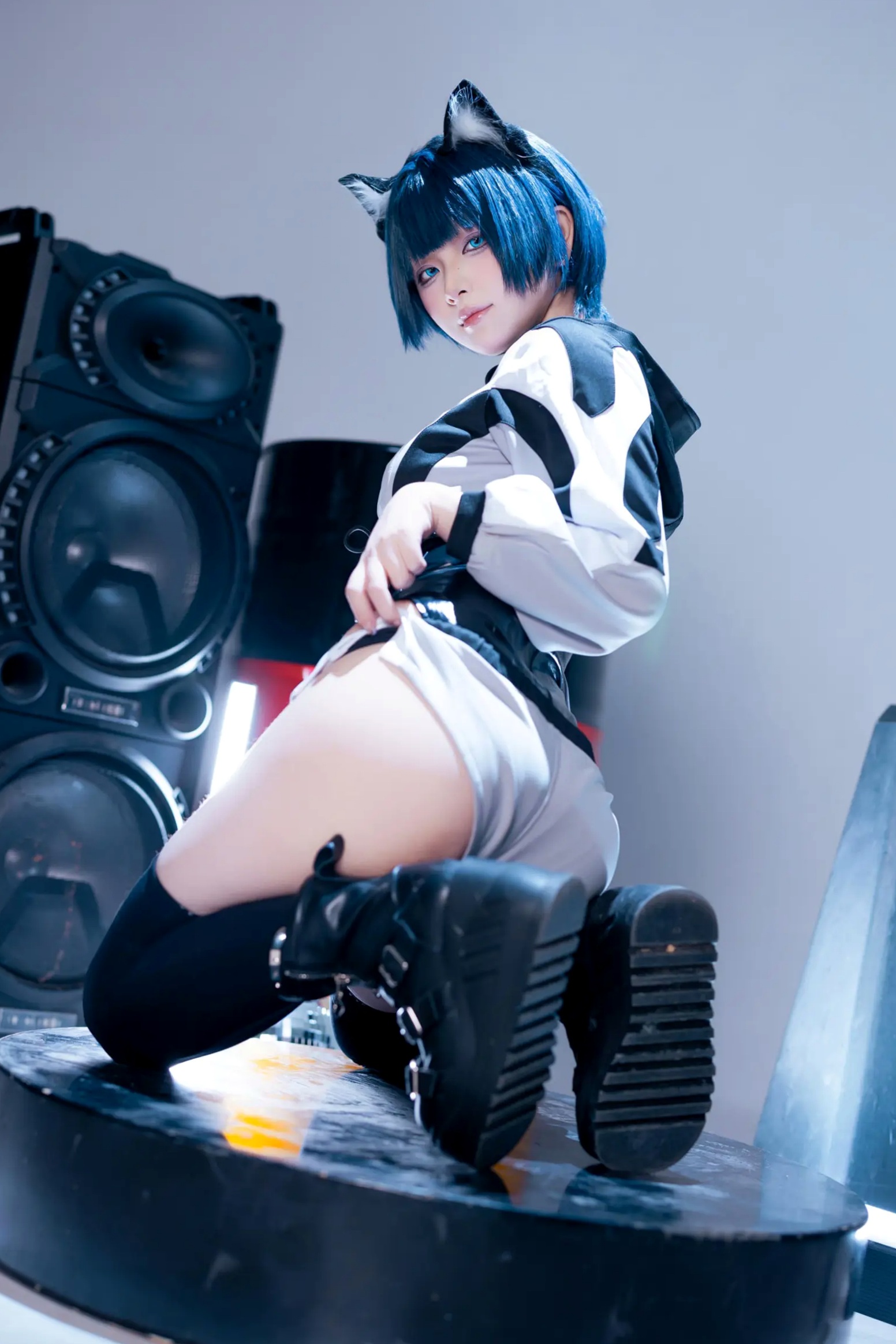 Gallery - 屿鱼 - 手办：二次元机能风猫耳少女，黑丝诱惑与朋克音浪的精致视听盛宴角色扮演性感黑丝萌系 女神私房照_秀色女神 - image 34