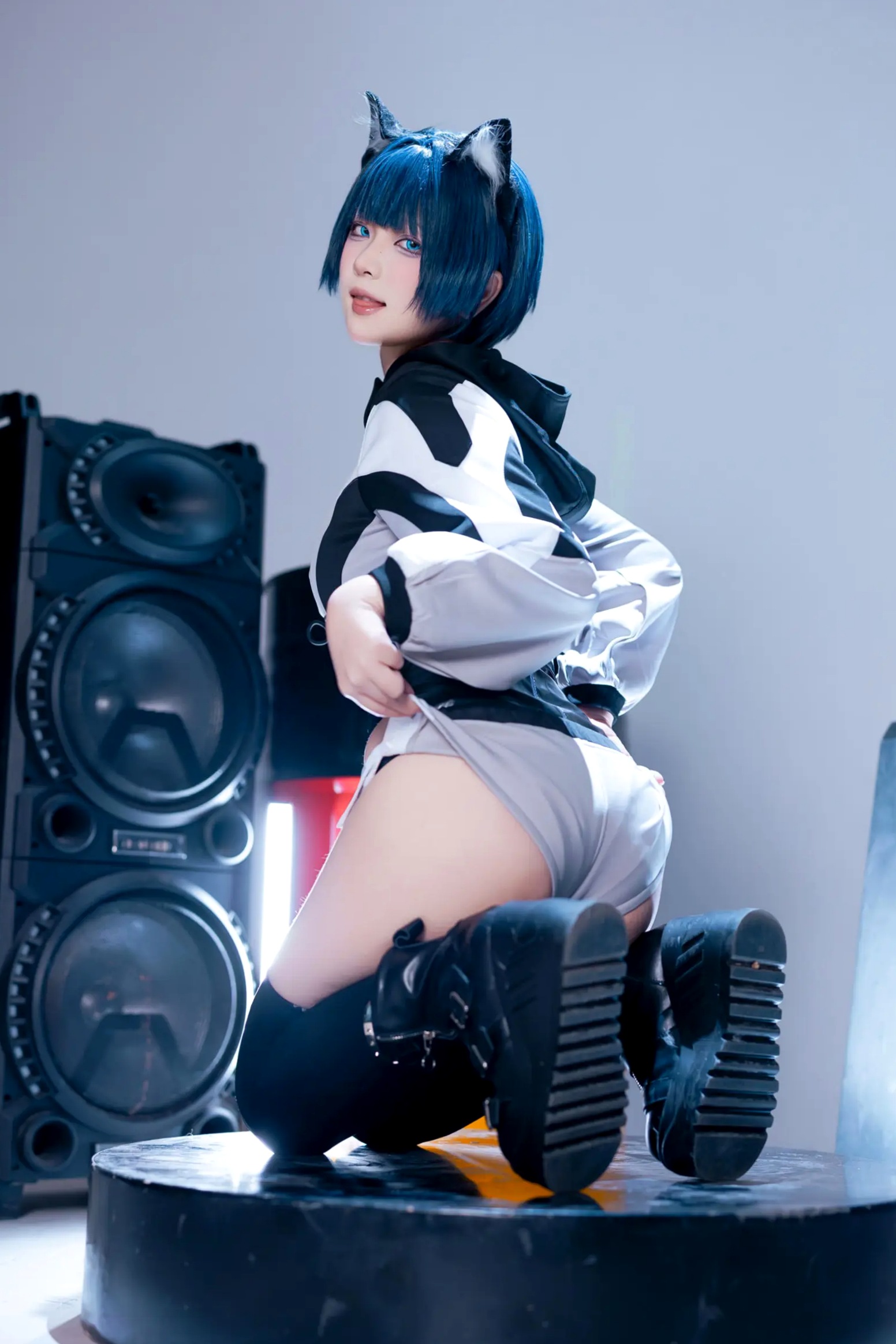 Gallery - 屿鱼 - 手办：二次元机能风猫耳少女，黑丝诱惑与朋克音浪的精致视听盛宴角色扮演性感黑丝萌系 女神私房照_秀色女神 - image 35