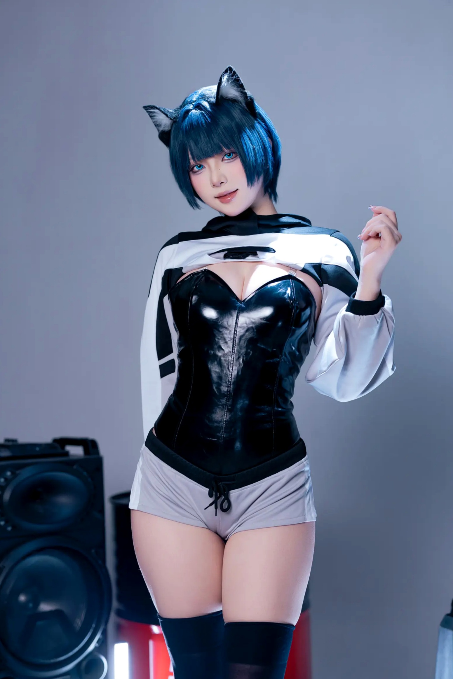 Gallery - 屿鱼 - 手办：二次元机能风猫耳少女，黑丝诱惑与朋克音浪的精致视听盛宴角色扮演性感黑丝萌系 女神私房照_秀色女神 - image 44