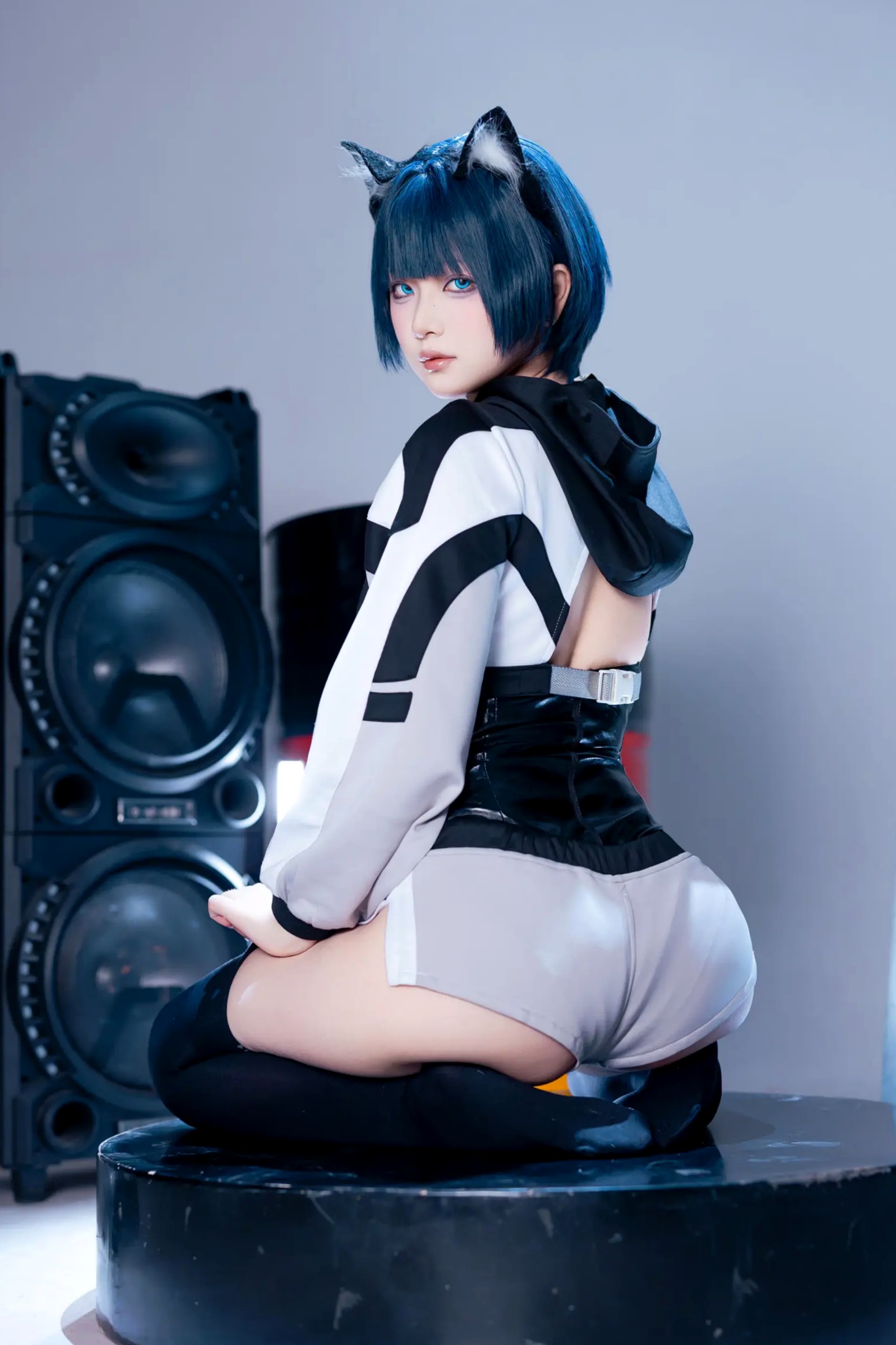 Gallery - 屿鱼 - 手办：二次元机能风猫耳少女，黑丝诱惑与朋克音浪的精致视听盛宴角色扮演性感黑丝萌系 女神私房照_秀色女神 - image 57