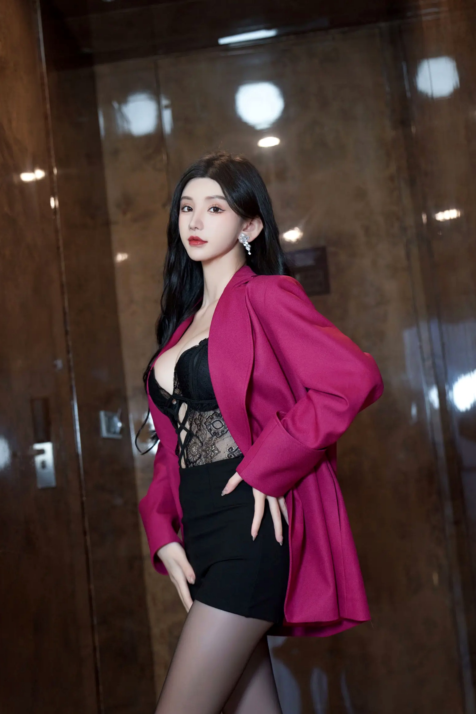 Gallery - 周于希 - 蕾丝黑丝浴室私房写真，极致诱惑曼妙曲线，尽显性感女神魅力 [109P]性感私房照黑丝丝袜女神 女神私房照_秀色女神 - image 11