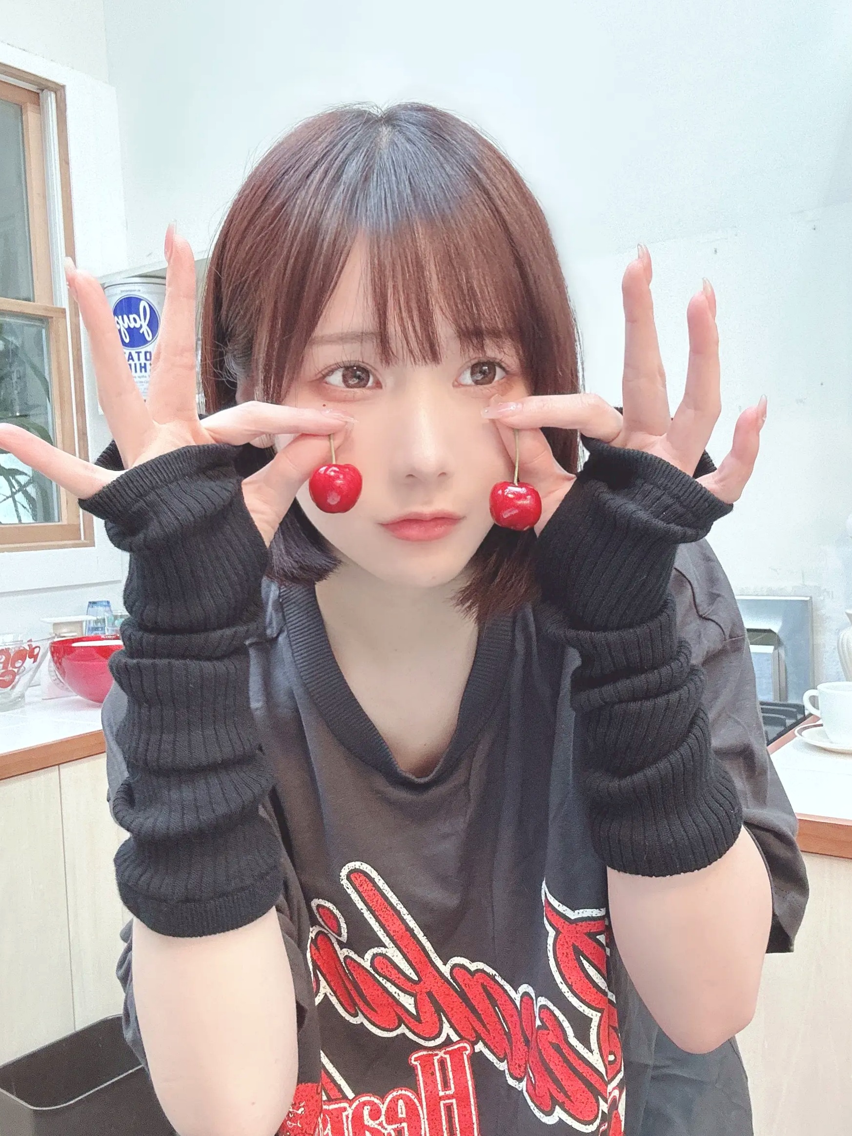 Gallery - けん研(Kenken) 2023.06 Fantia写真合集：清纯童颜、居家内衣、温泉湿身与泳装诱惑童颜巨乳清纯私房照内衣日本 女神私房照_秀色女神 - image 27