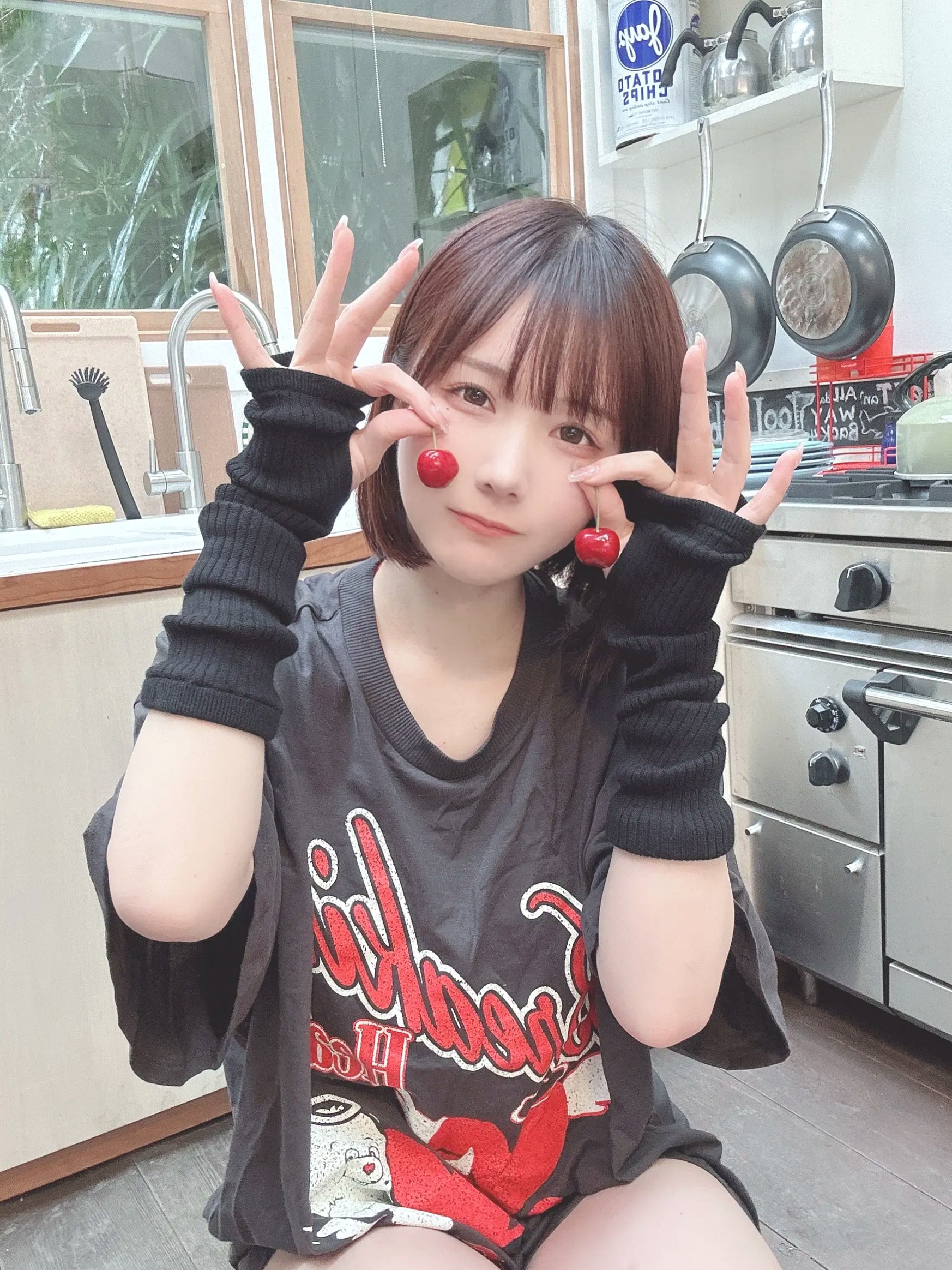 Gallery - けん研(Kenken) 2023.06 Fantia写真合集：清纯童颜、居家内衣、温泉湿身与泳装诱惑童颜巨乳清纯私房照内衣日本 女神私房照_秀色女神 - image 28
