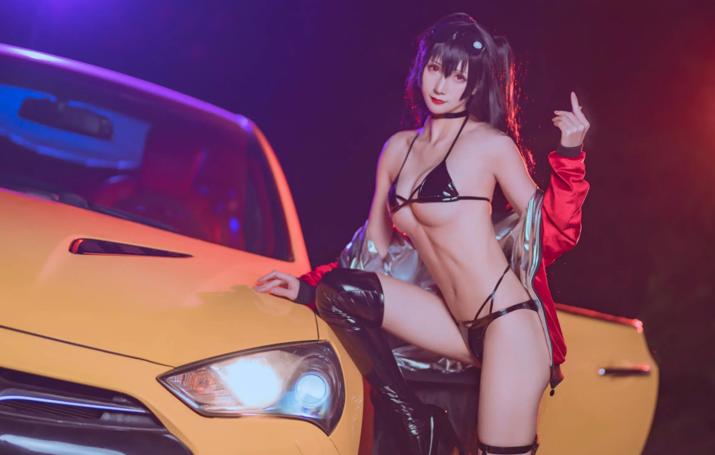 Gallery - masaki雅祈 - 大凤机车cosplay：性感漆皮比基尼与超跑的夜色极速盛宴角色扮演性感野性内衣冷艳 女神私房照_秀色女神 - image 1