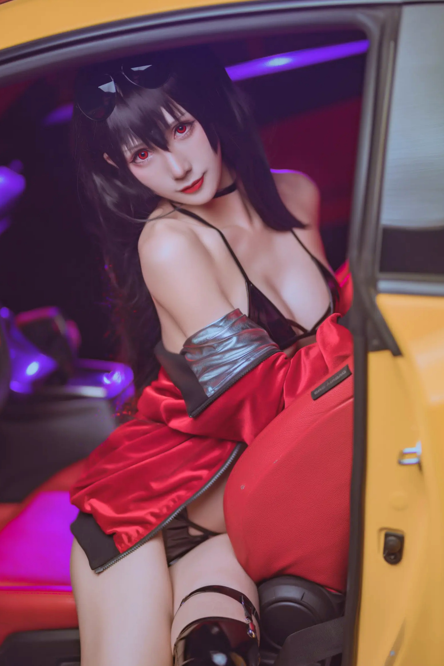 Gallery - masaki雅祈 - 大凤机车cosplay：性感漆皮比基尼与超跑的夜色极速盛宴角色扮演性感野性内衣冷艳 女神私房照_秀色女神 - image 10