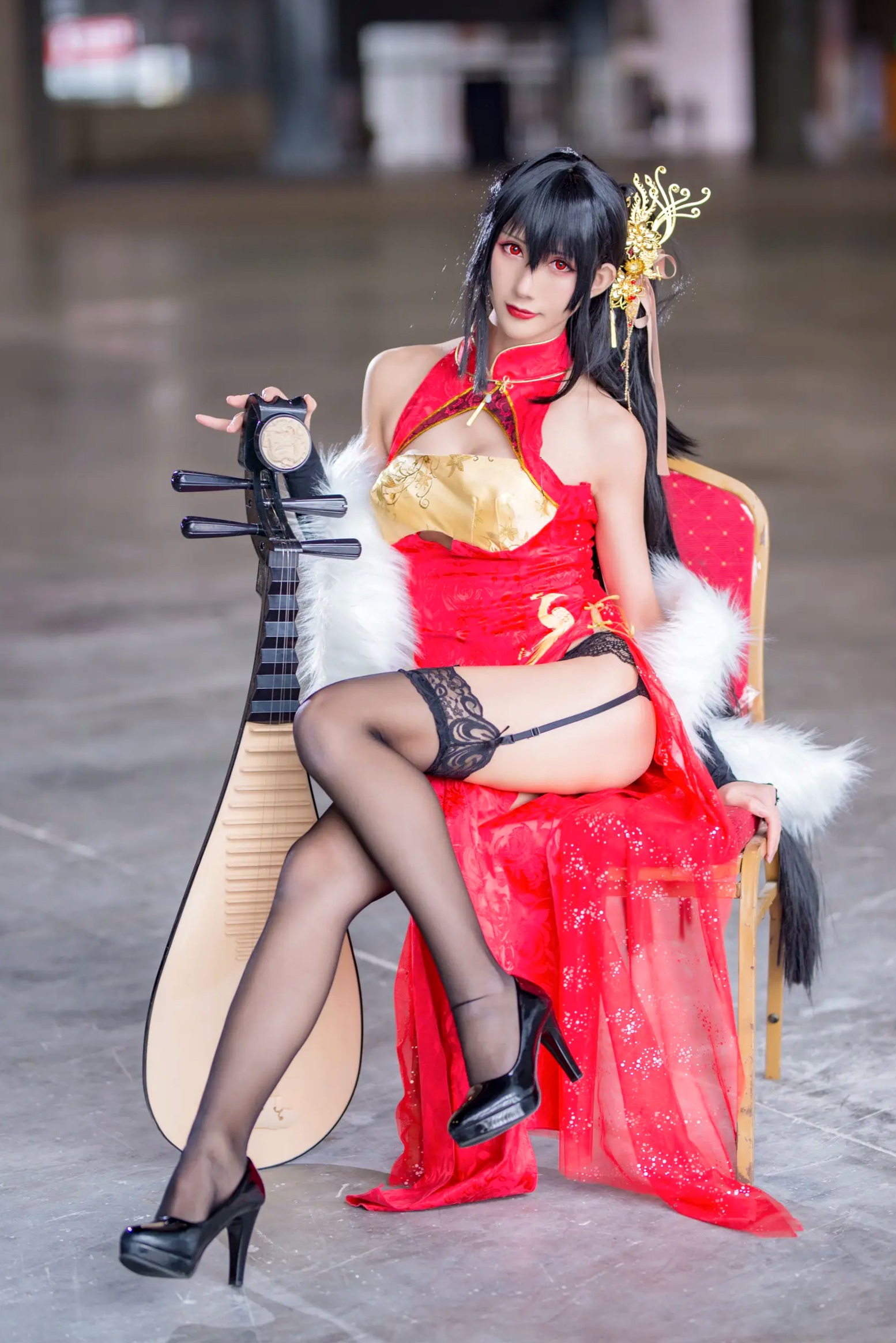 Gallery - masaki雅祈 - 大凤旗袍cosplay，性感绝美改良旗袍搭配黑丝尽显冷艳气质 [27P]旗袍角色扮演性感丝袜诱惑 女神私房照_秀色女神 - image 22