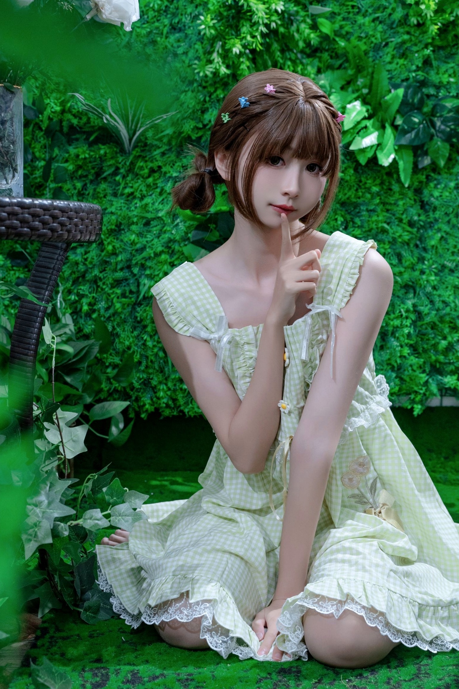 Gallery - 花音栗子-森林冒险计划：清纯少女萌系私房照，治愈系绿意森林大尺度唯美写真萌系清纯私房照大尺度治愈系 女神私房照_秀色女神 - image 13
