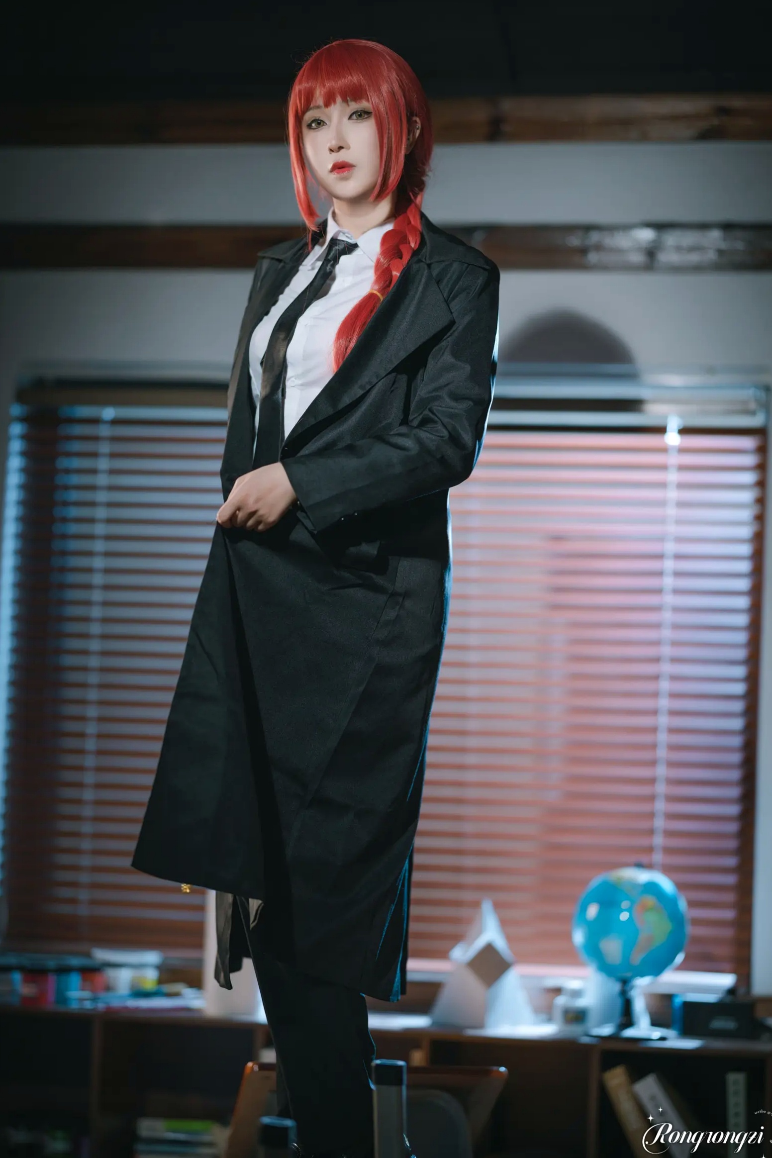 Gallery - 小容仔咕咕咕 - 链锯人玛奇玛Cosplay，私房大尺度诱惑，极致身材曲线尽显 [45P]角色扮演私房照大尺度性感诱惑 女神私房照_秀色女神 - image 5