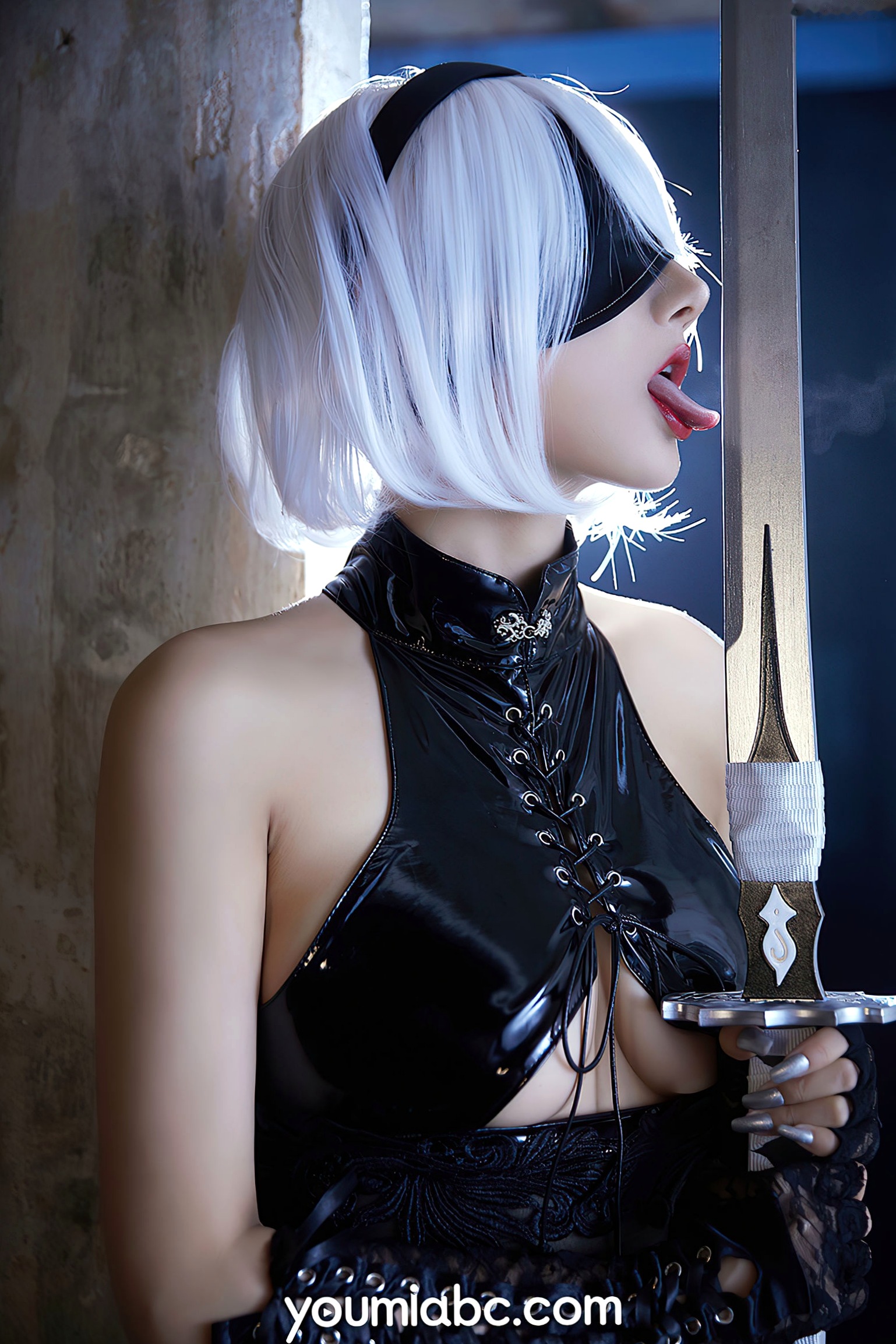 Gallery - YouMi尤蜜-2021.10.26-何嘉颖-《机械姬2B》极致性感COS、二次元战斗女神、皮革蕾丝诱惑、冷艳绝美视觉大片尤蜜荟 - Chiness Model 角色扮演性感大尺度尤物 女神私房照_秀色女神 - image 33