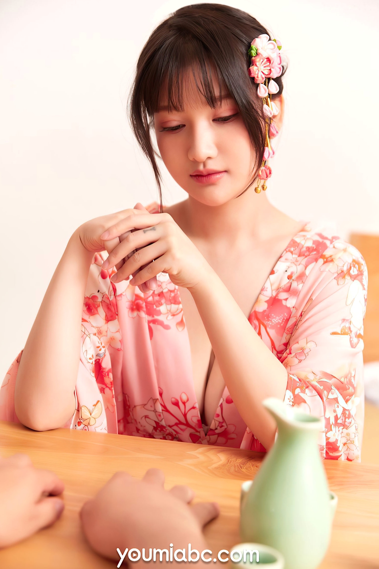 Gallery - YouMi尤蜜 尹兒《居酒屋的快乐》日系和服私房写真，白嫩诱惑与清纯风情的完美结合尤蜜荟 - Chiness Model 和服诱惑白嫩私房照日本 女神私房照_秀色女神 - image 30