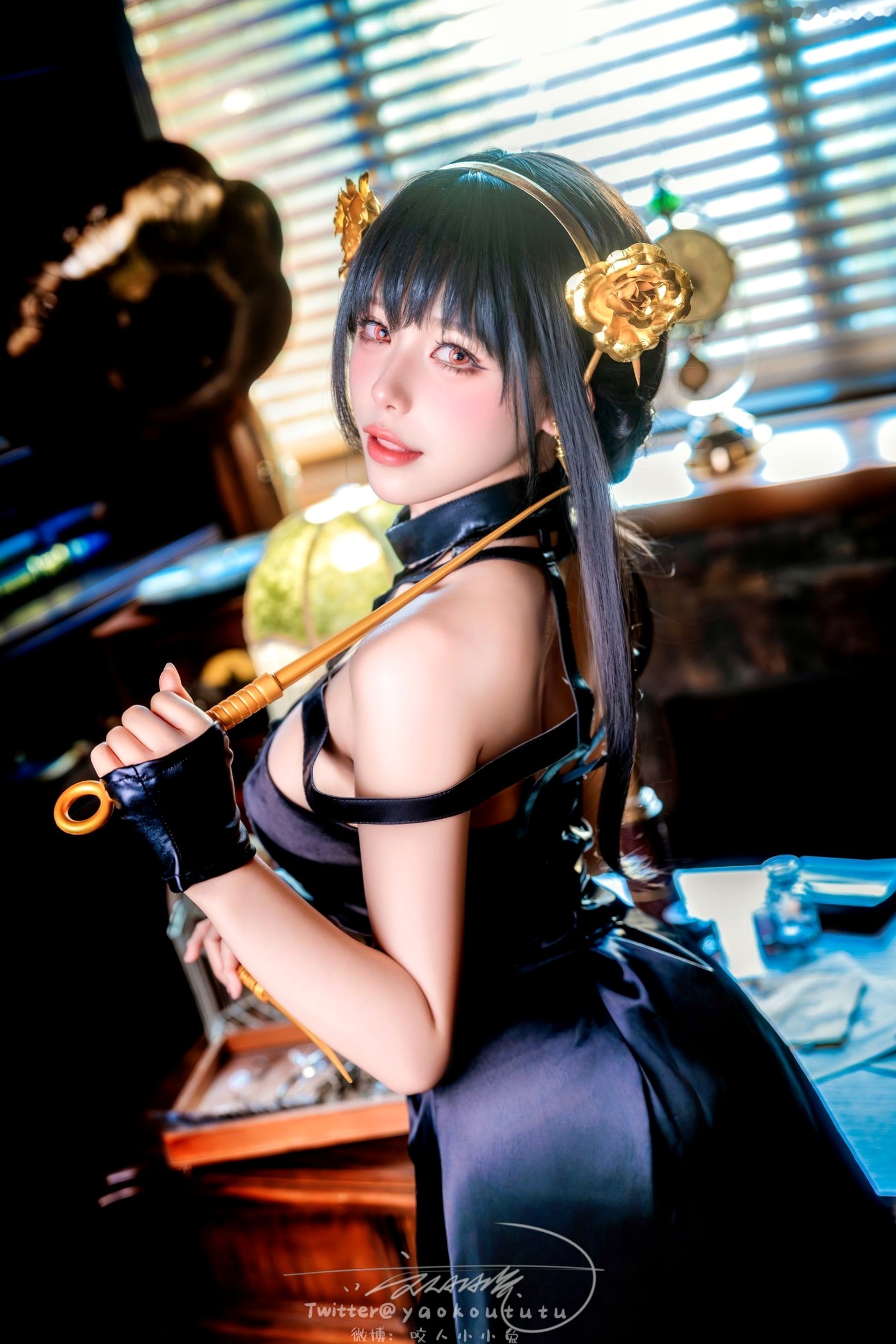 Gallery - 黏黏团子兔-约尔太太私房Cosplay书房诱惑-March-Works性感角色扮演私房照诱惑 女神私房照_秀色女神 - image 19