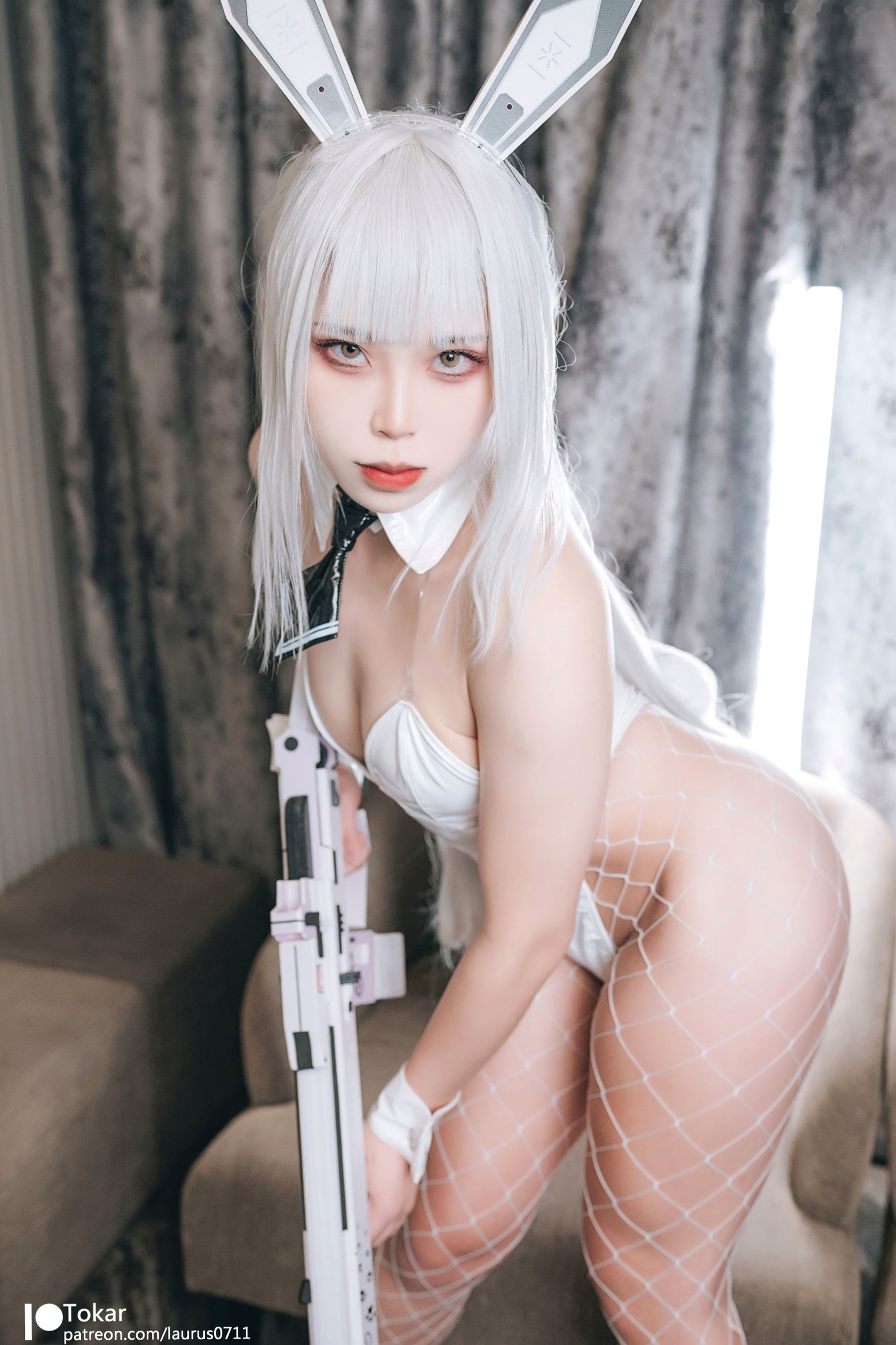 Gallery - Tokar浵卡-Blanc-布兰儿：高颜值二次元白色兔女郎角色扮演，极品肤质网格丝袜诱惑大尺度私房写真角色扮演诱惑大尺度冷艳丝袜 女神私房照_秀色女神 - image 1