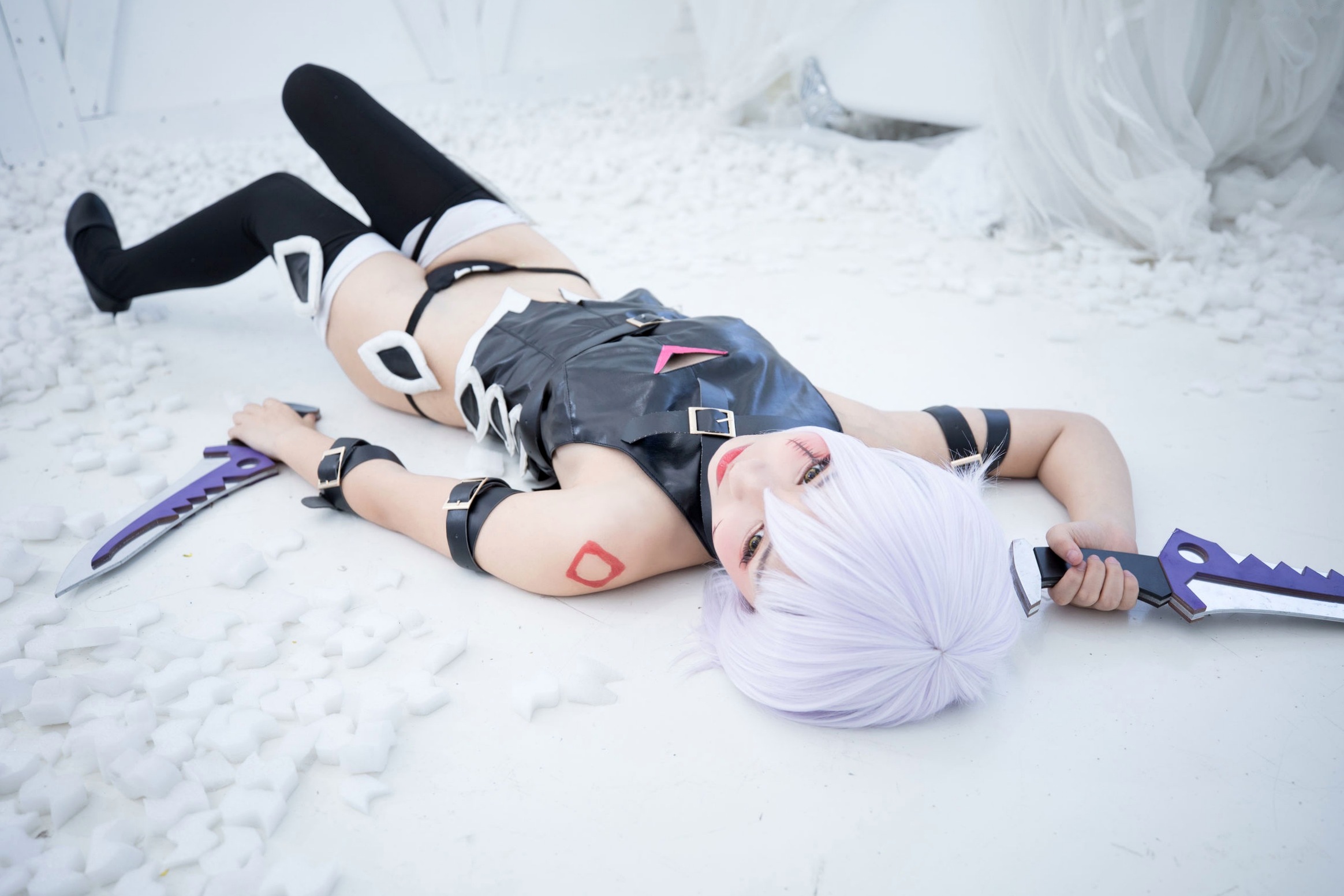 Gallery - 神楽坂真冬-008-绝对服从：高还原度FGO动漫COSPLAY写真，冷艳战斗装与极致身材完美融合，硬核魅惑角色扮演性感诱惑极品 女神私房照_秀色女神 - image 25