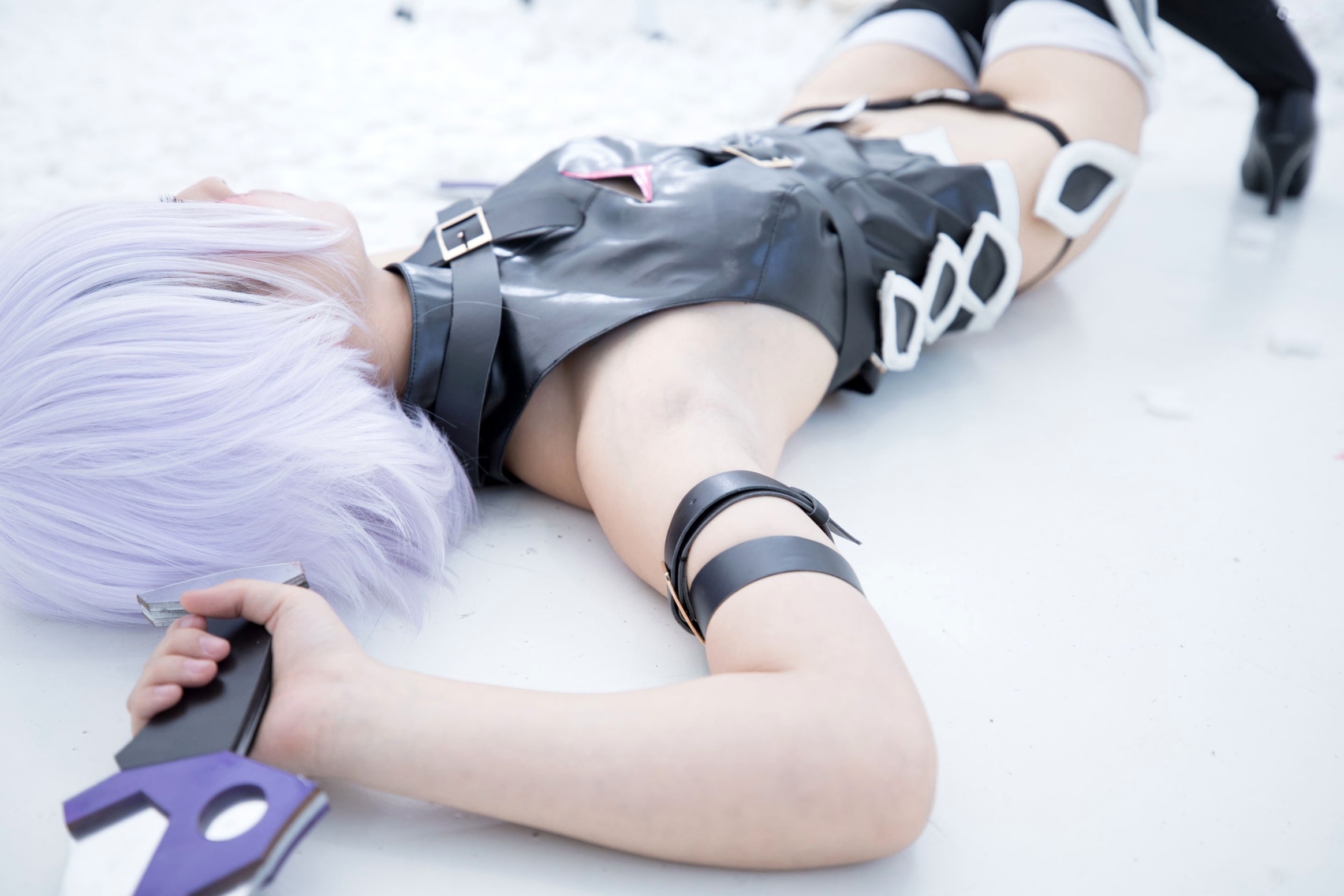 Gallery - 神楽坂真冬-008-绝对服从：高还原度FGO动漫COSPLAY写真，冷艳战斗装与极致身材完美融合，硬核魅惑角色扮演性感诱惑极品 女神私房照_秀色女神 - image 27