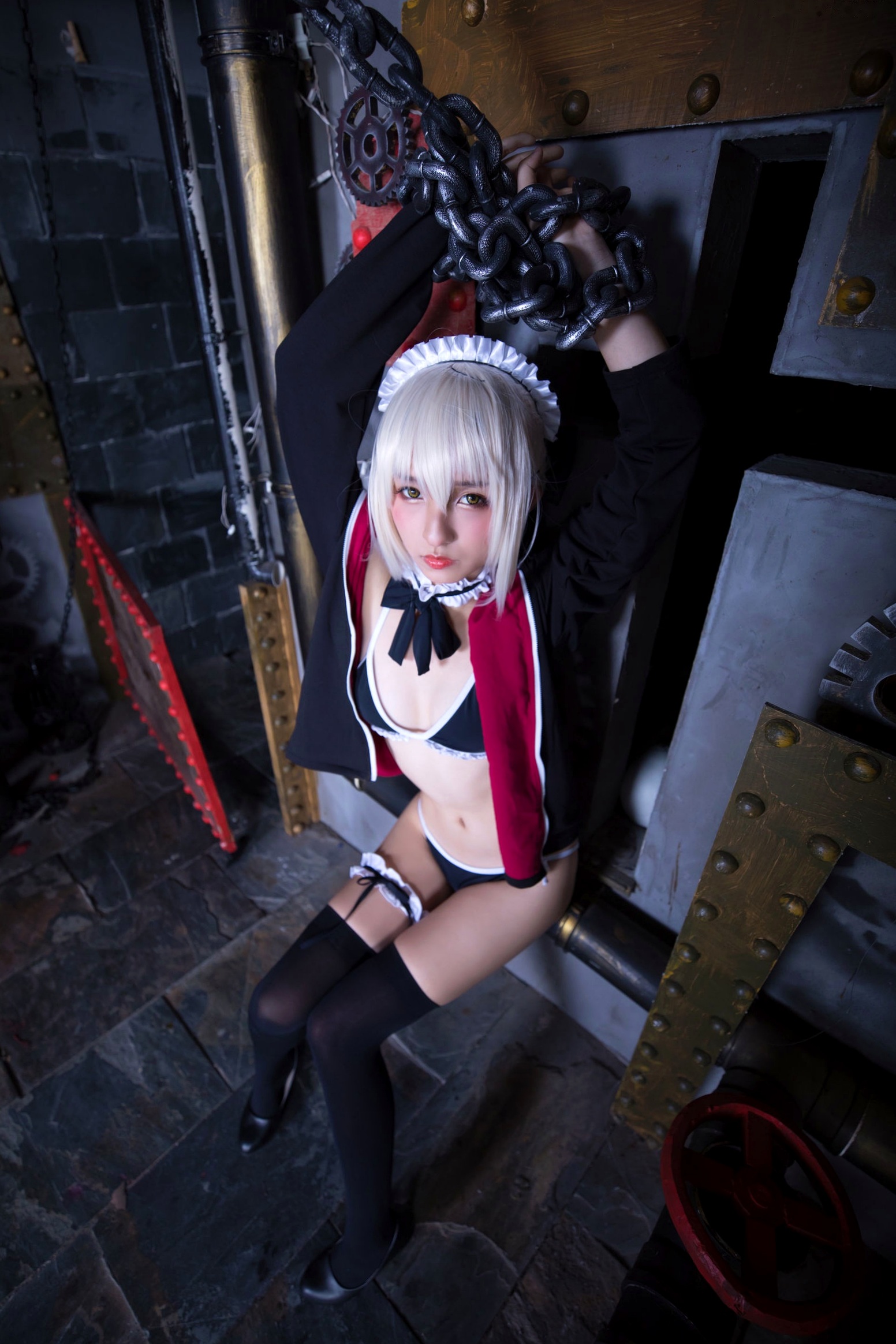 Gallery - 神楽坂真冬-008-绝对服从：高还原度FGO动漫COSPLAY写真，冷艳战斗装与极致身材完美融合，硬核魅惑角色扮演性感诱惑极品 女神私房照_秀色女神 - image 70