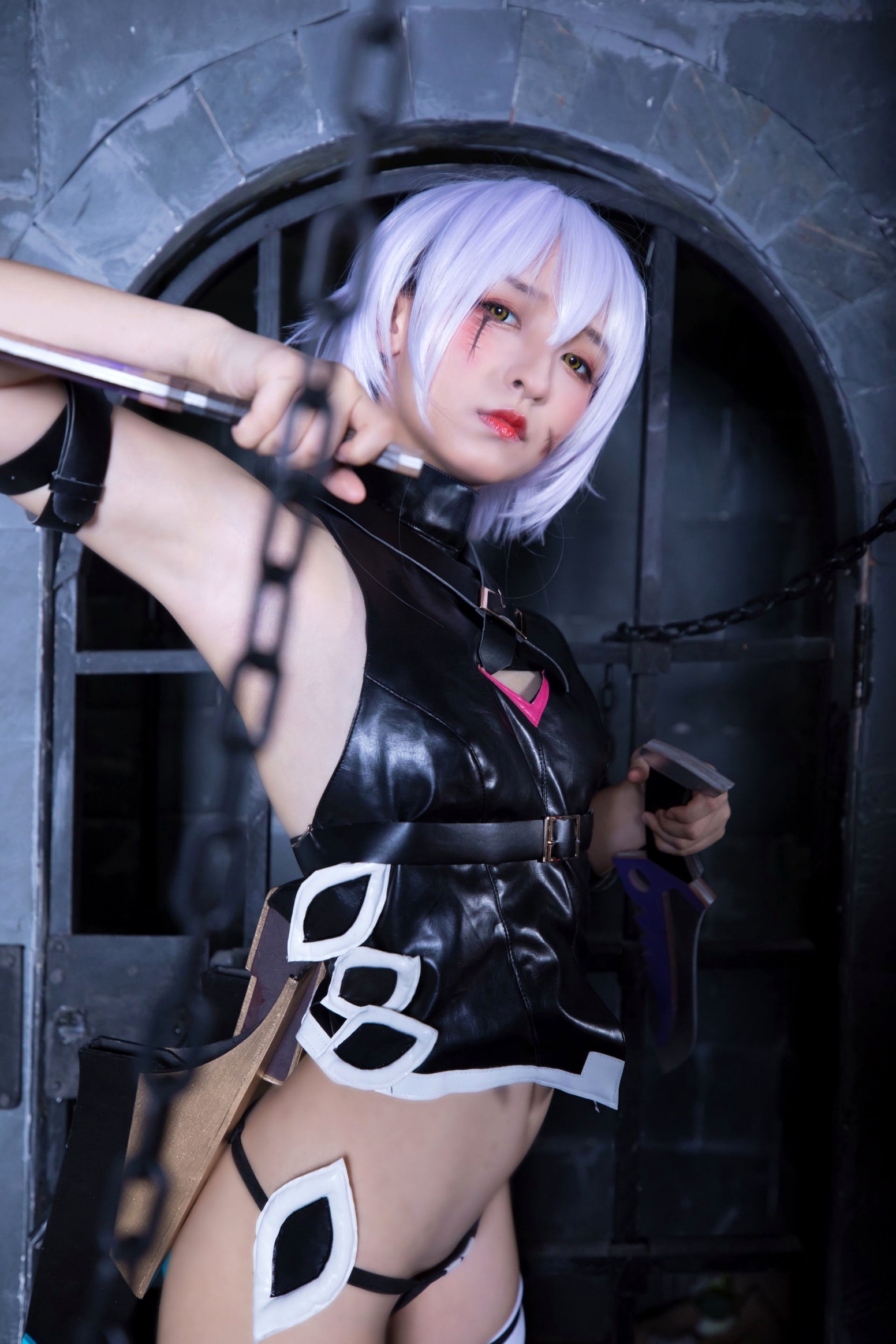 Gallery - 神楽坂真冬-008-绝对服从：高还原度FGO动漫COSPLAY写真，冷艳战斗装与极致身材完美融合，硬核魅惑角色扮演性感诱惑极品 女神私房照_秀色女神 - image 91