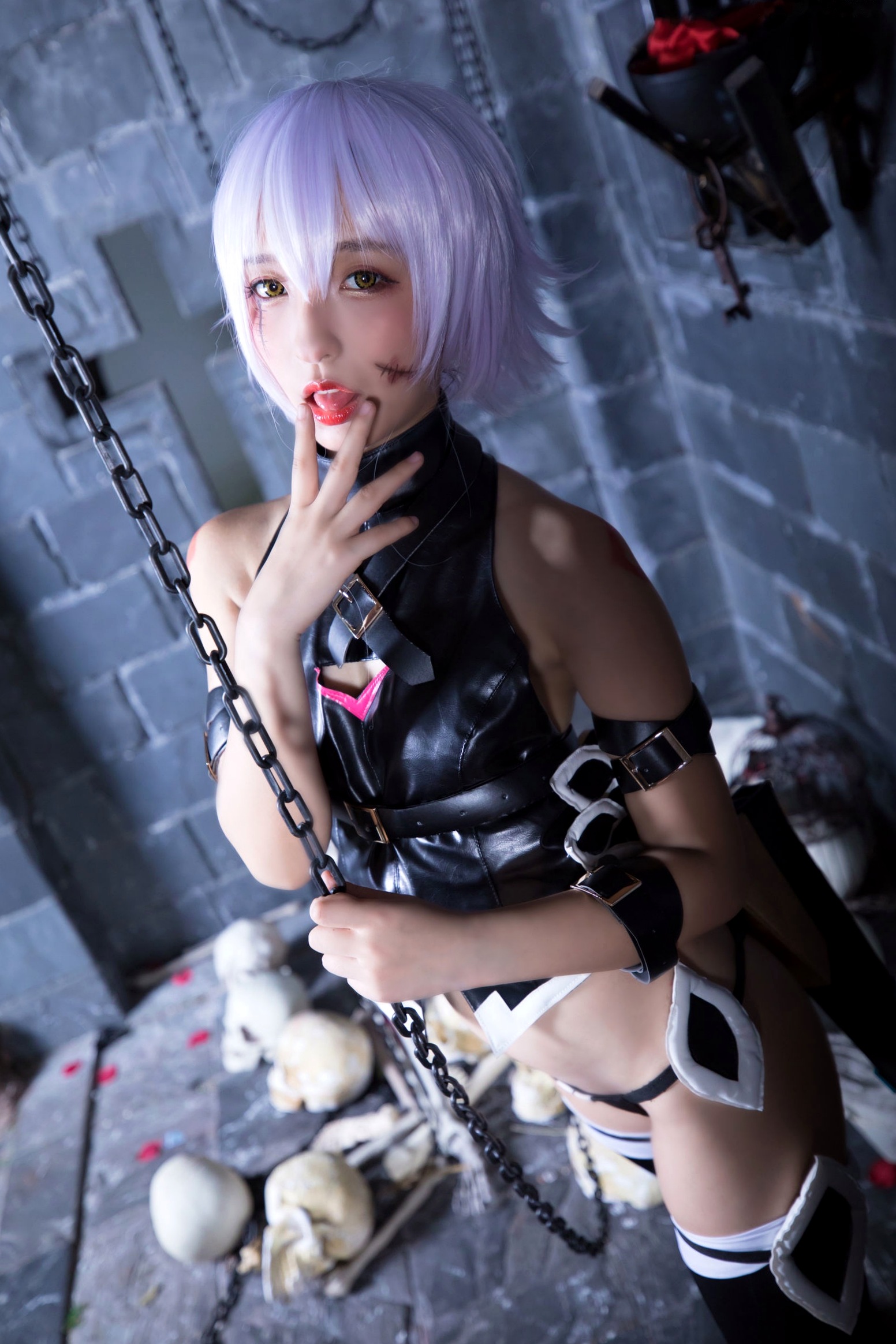 Gallery - 神楽坂真冬-008-绝对服从：高还原度FGO动漫COSPLAY写真，冷艳战斗装与极致身材完美融合，硬核魅惑角色扮演性感诱惑极品 女神私房照_秀色女神 - image 94