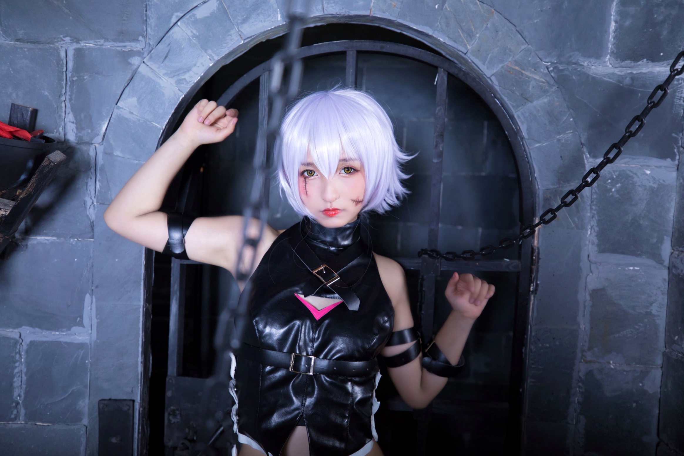 Gallery - 神楽坂真冬-008-绝对服从：高还原度FGO动漫COSPLAY写真，冷艳战斗装与极致身材完美融合，硬核魅惑角色扮演性感诱惑极品 女神私房照_秀色女神 - image 96