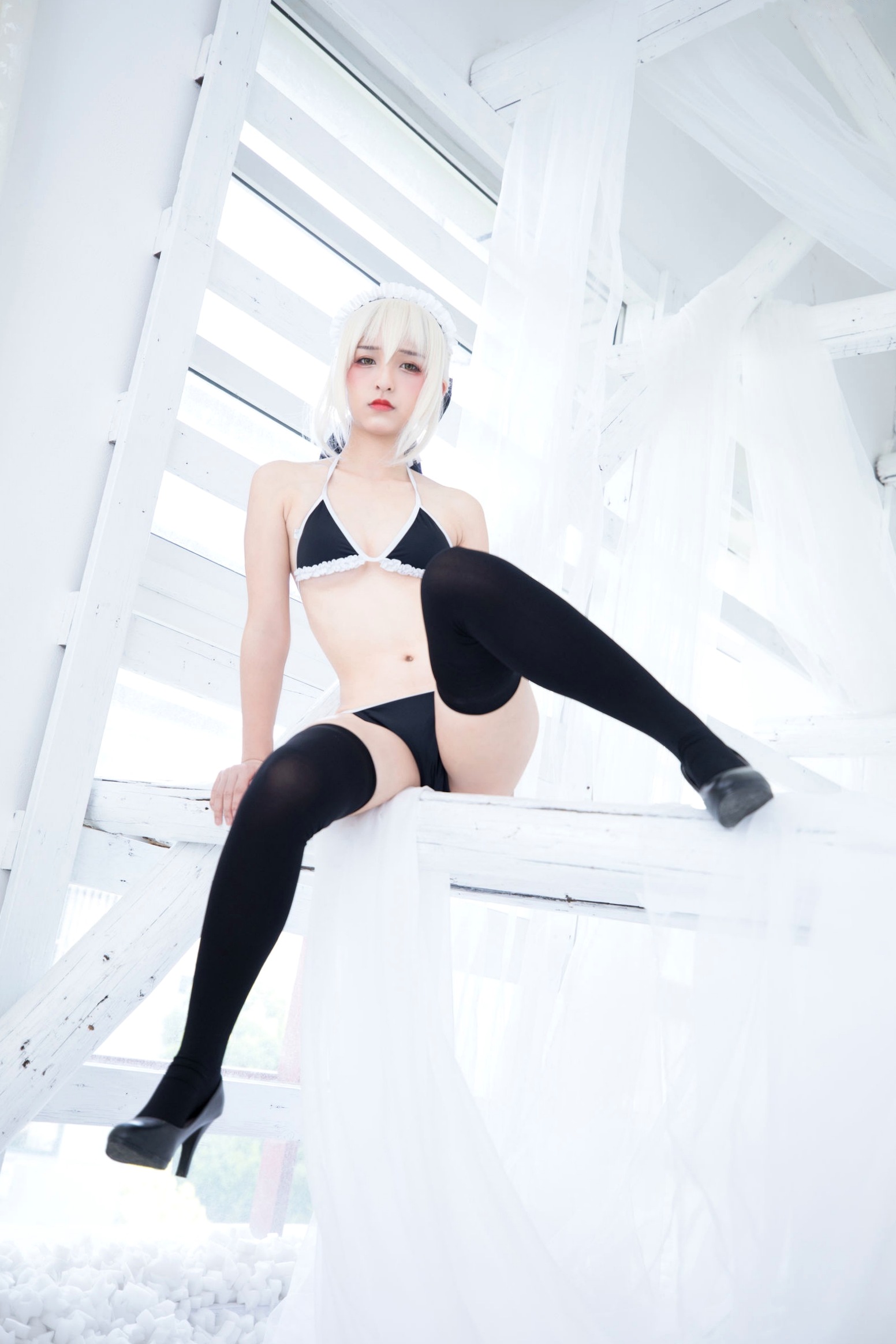 Gallery - 神楽坂真冬-008-绝对服从：高还原度FGO动漫COSPLAY写真，冷艳战斗装与极致身材完美融合，硬核魅惑角色扮演性感诱惑极品 女神私房照_秀色女神 - image 100