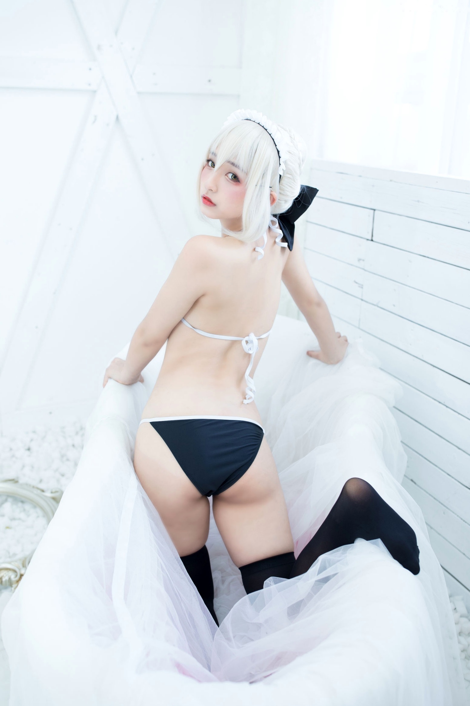 Gallery - 神楽坂真冬-008-绝对服从：高还原度FGO动漫COSPLAY写真，冷艳战斗装与极致身材完美融合，硬核魅惑角色扮演性感诱惑极品 女神私房照_秀色女神 - image 116