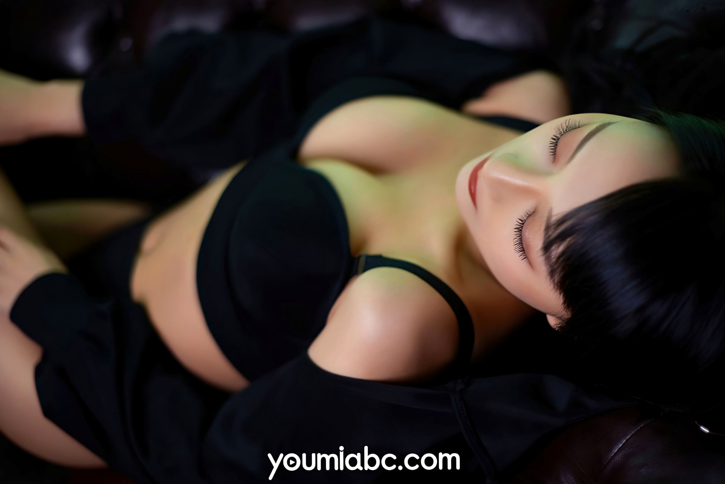 Gallery - YouMi尤蜜-何嘉颖《夜关门》：冷艳女神演绎黑色内衣性感私房写真大片尤蜜荟 - Chiness Model 性感冷艳私房照 女神私房照_秀色女神 - image 24