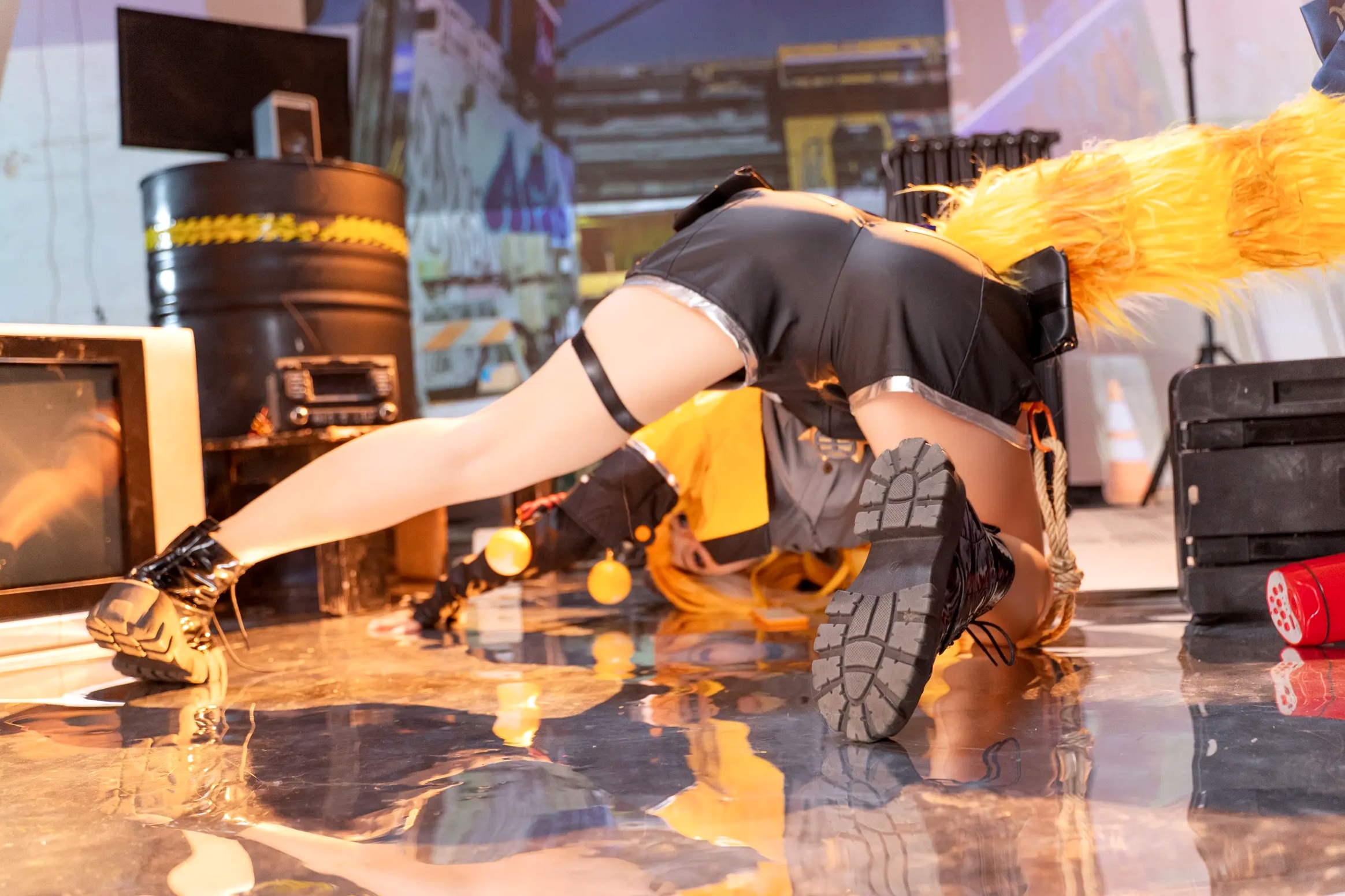 Gallery - PoppaChan - Ju Fufu -《绝区零》角色扮演，精致金发猫耳造型与性感私房写真，极致还原角色扮演性感私房照极品 女神私房照_秀色女神 - image 9
