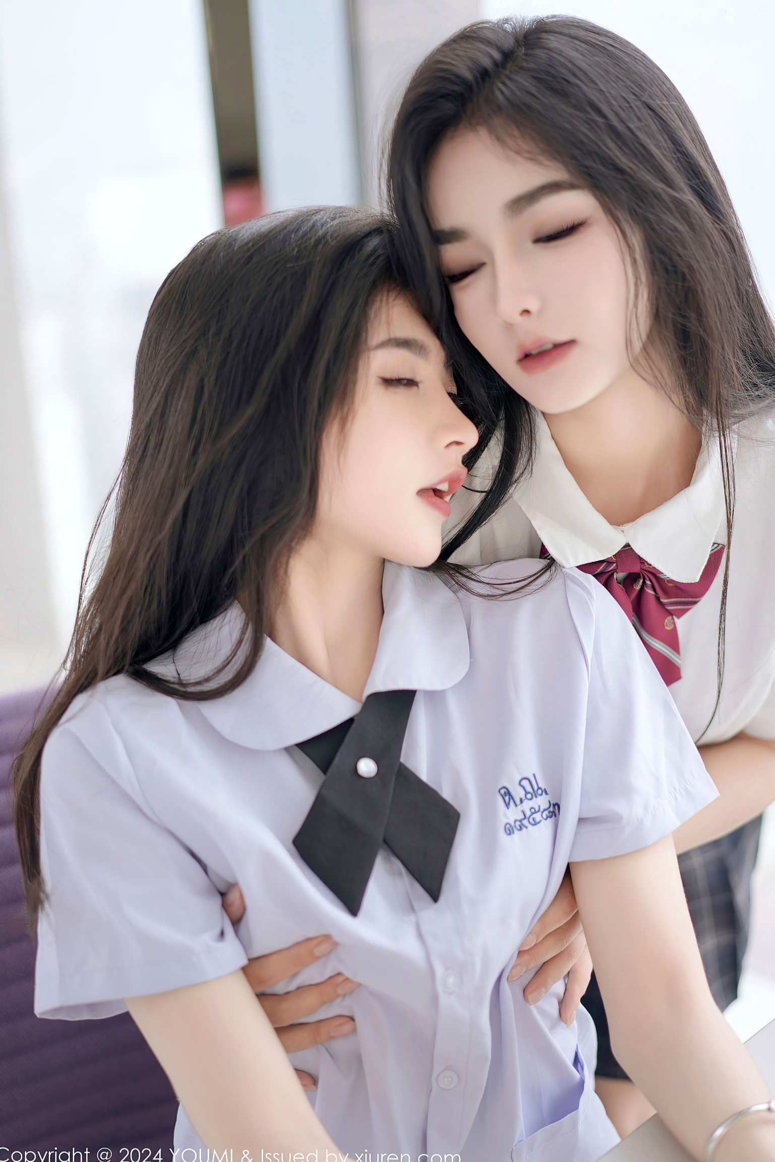 Gallery - YouMi尤蜜荟 - Chiness Model -1057-鱼尾fish&小茶茶-绝美私房艺术写真-校园制服诱惑-油感诱惑-极致视觉盛宴尤蜜荟 - Chiness Model 性感制服私房照大尺度 女神私房照_秀色女神 - image 21