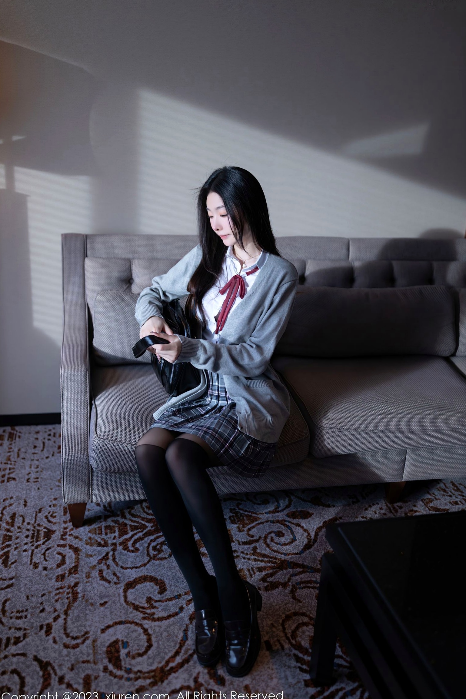Gallery - XiuRen秀人网 - XiuRen -7809-小逗逗：白衬衫格子裙化身清纯学妹，大胆制服诱惑私房照，黑丝美腿极致诱惑秀人网 - XiuRen 制服诱惑黑丝私房照 女神私房照_秀色女神 - image 2