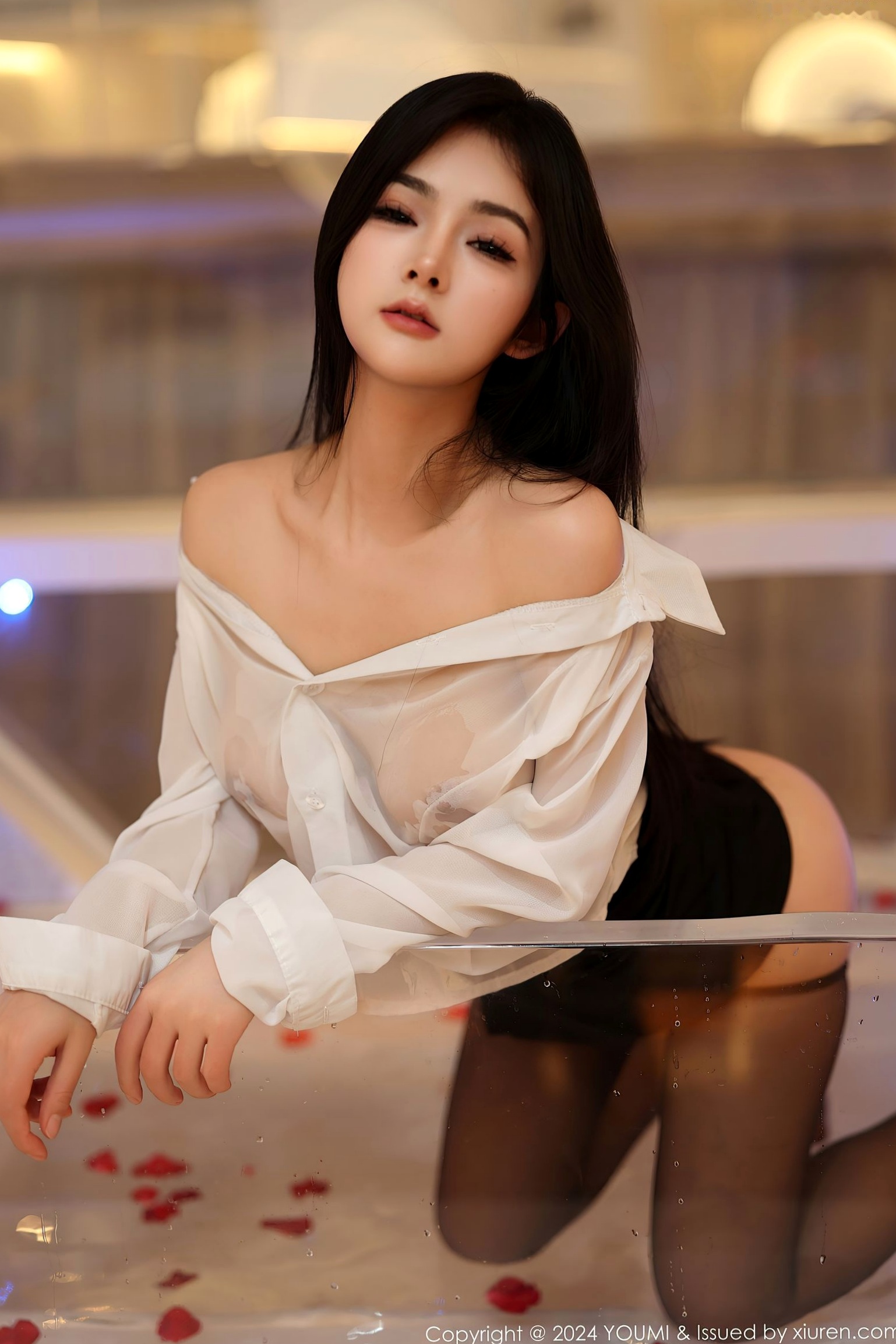 Gallery - YouMi尤蜜荟 - Chiness Model -1050-谭小灵：浴室湿身诱惑，OL白衬衫与黑丝美腿的极致碰撞，尽显御姐魅力与曼妙身材尤蜜荟 - Chiness Model 黑丝浴室湿身诱惑 女神私房照_秀色女神 - image 50