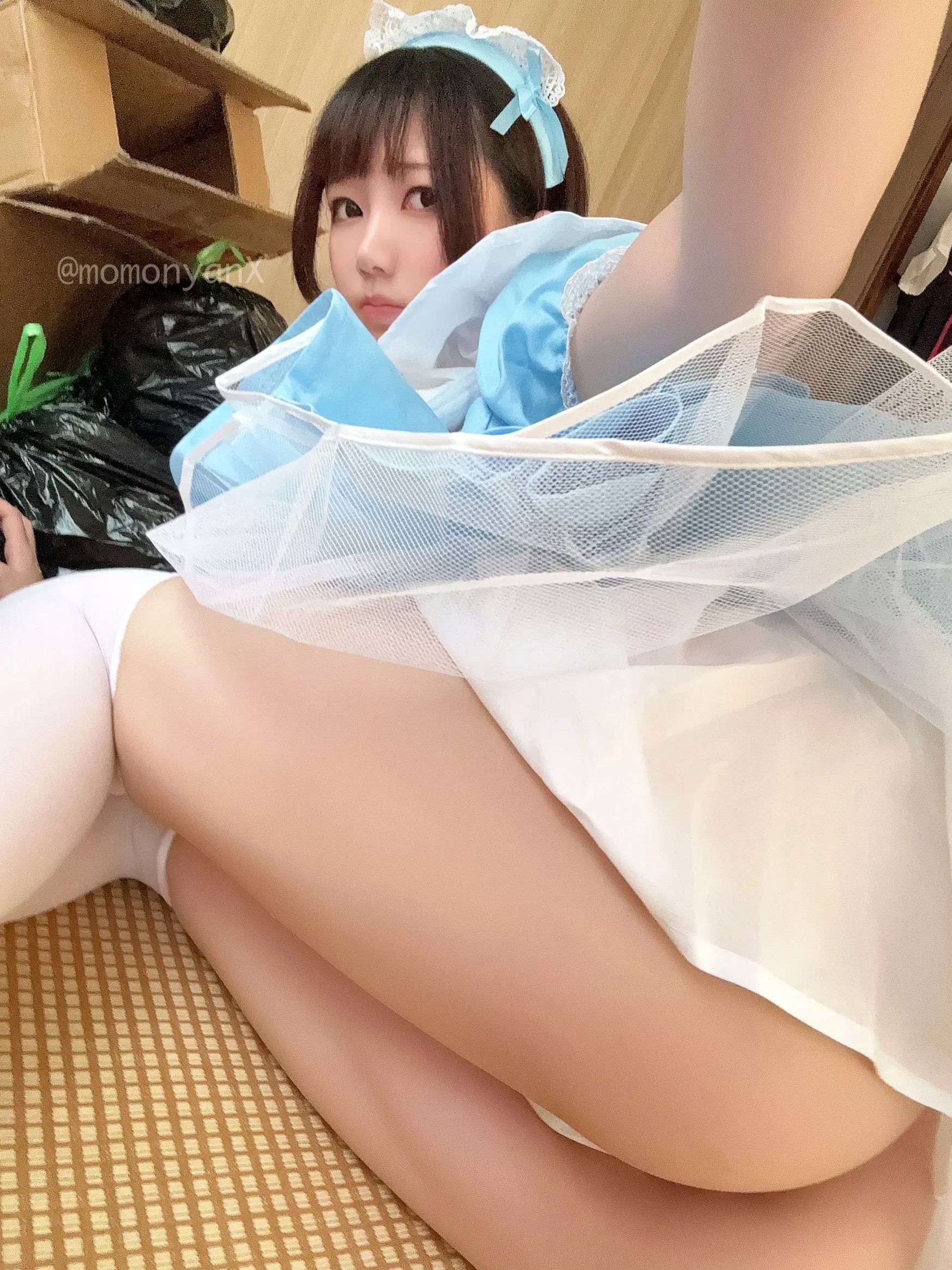 Gallery - NAGISA魔物喵Cosplay：垃圾屋清理中的软萌女仆，甜美俏皮与诱惑私房写真女仆角色扮演私房照诱惑大尺度 女神私房照_秀色女神 - image 59