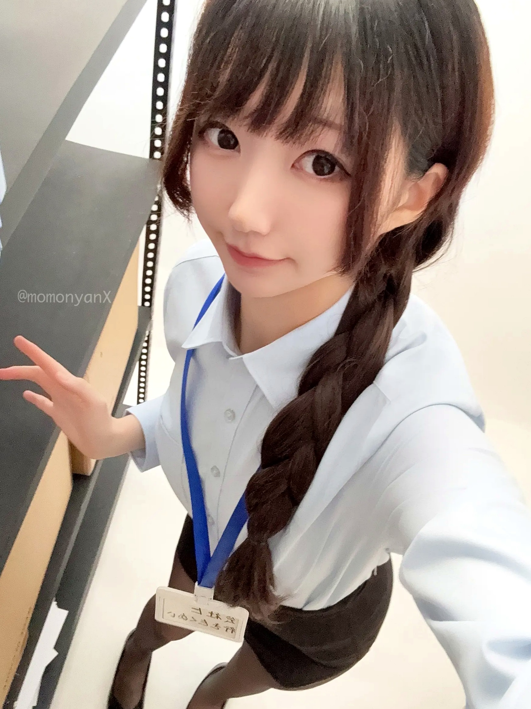 Gallery - NAGISA魔物喵[fantia]OL制服诱惑，办公室职场角色扮演，甜美可爱与黑丝美腿的极致碰撞[15P]制服角色扮演黑丝诱惑性感 女神私房照_秀色女神 - image 3
