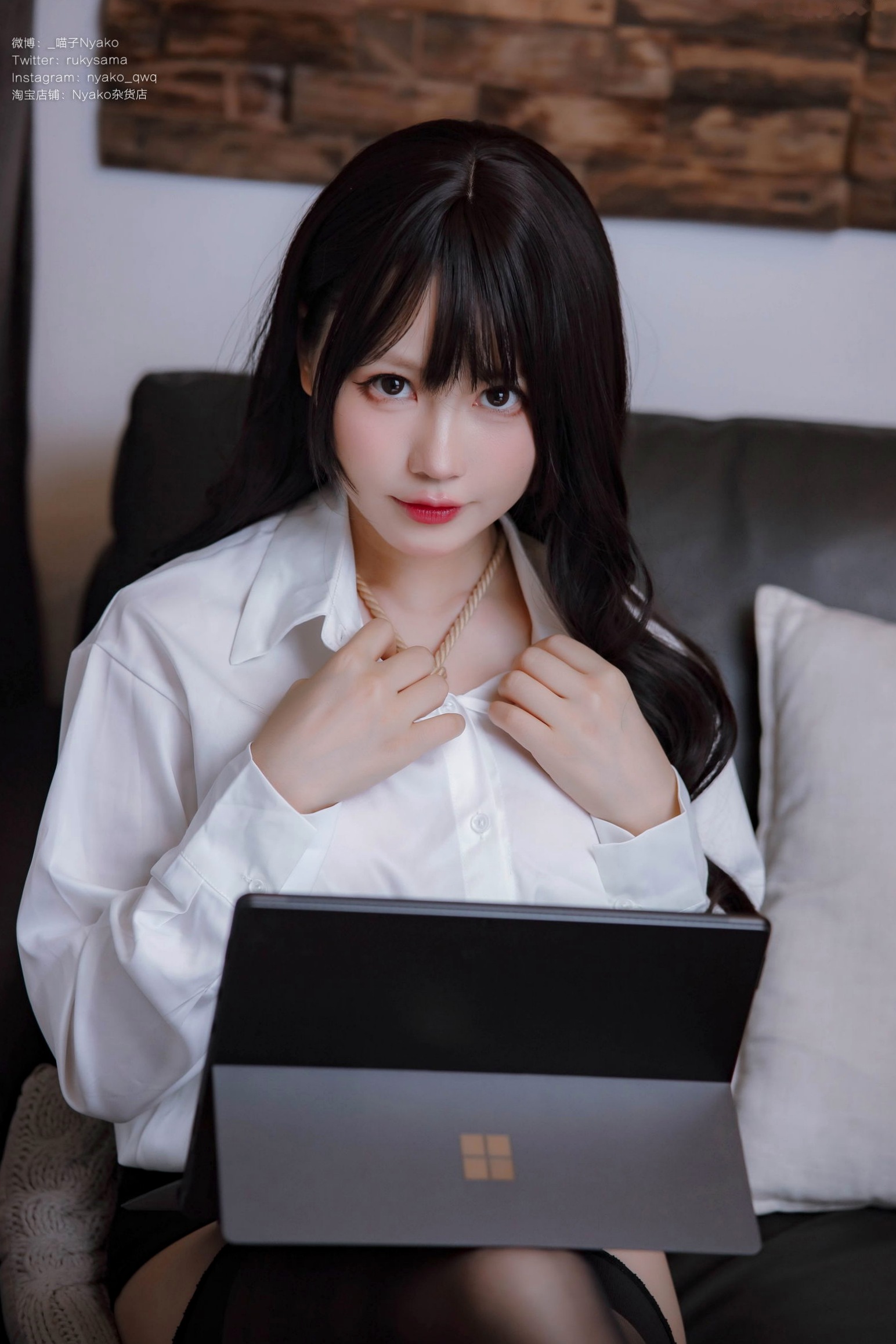 Gallery - Nyako喵子-危险的邻家女士OL，职场装扮下的绳艺诱惑，办公室OL制服写真制服诱惑黑丝大尺度 女神私房照_秀色女神 - image 3