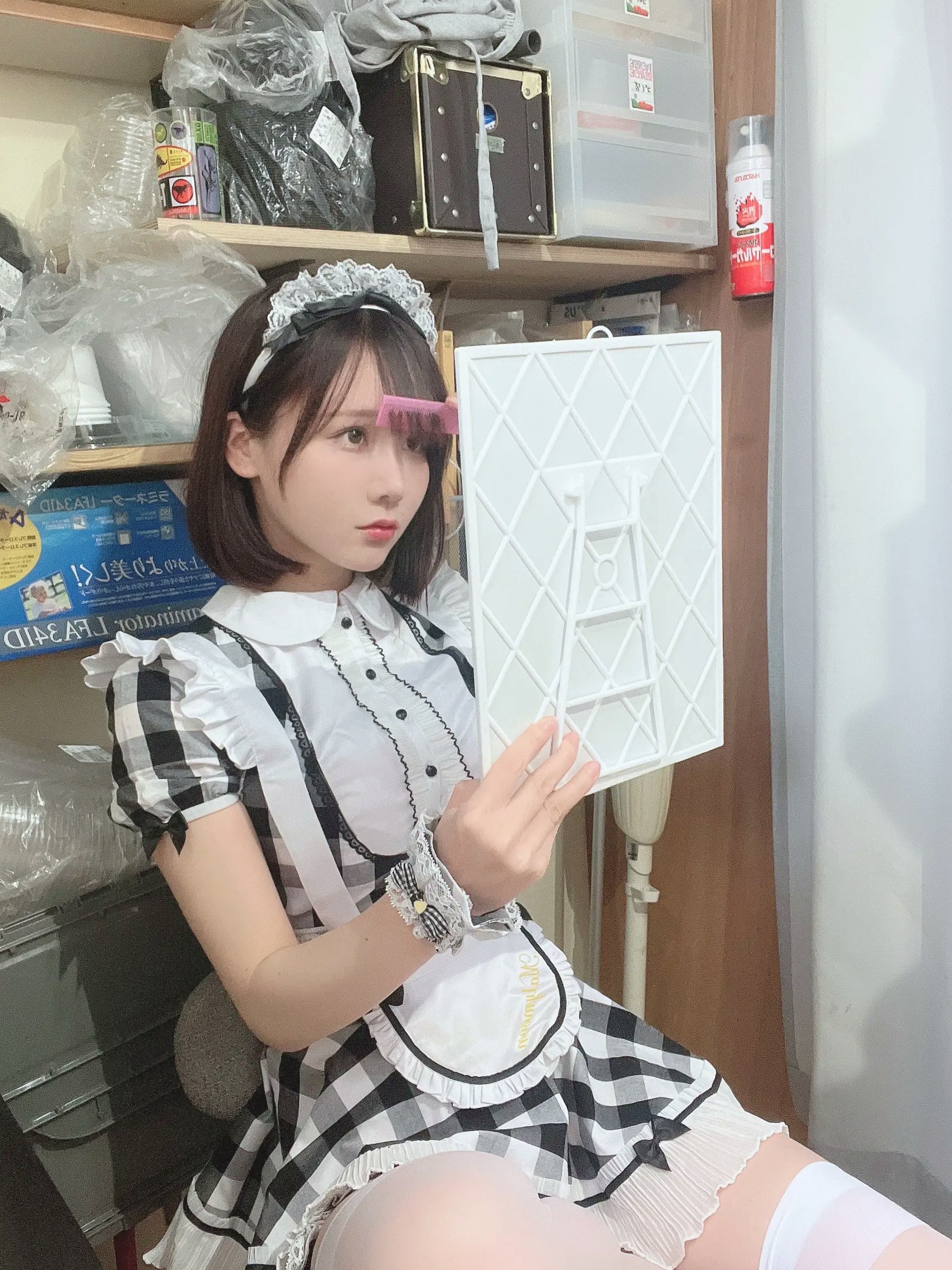 Gallery - けん研(けんけん)精选合集：清纯甜美私房日常与俏皮元气女仆装COSPLAY写真女仆角色扮演治愈系私房照萝莉 女神私房照_秀色女神 - image 74