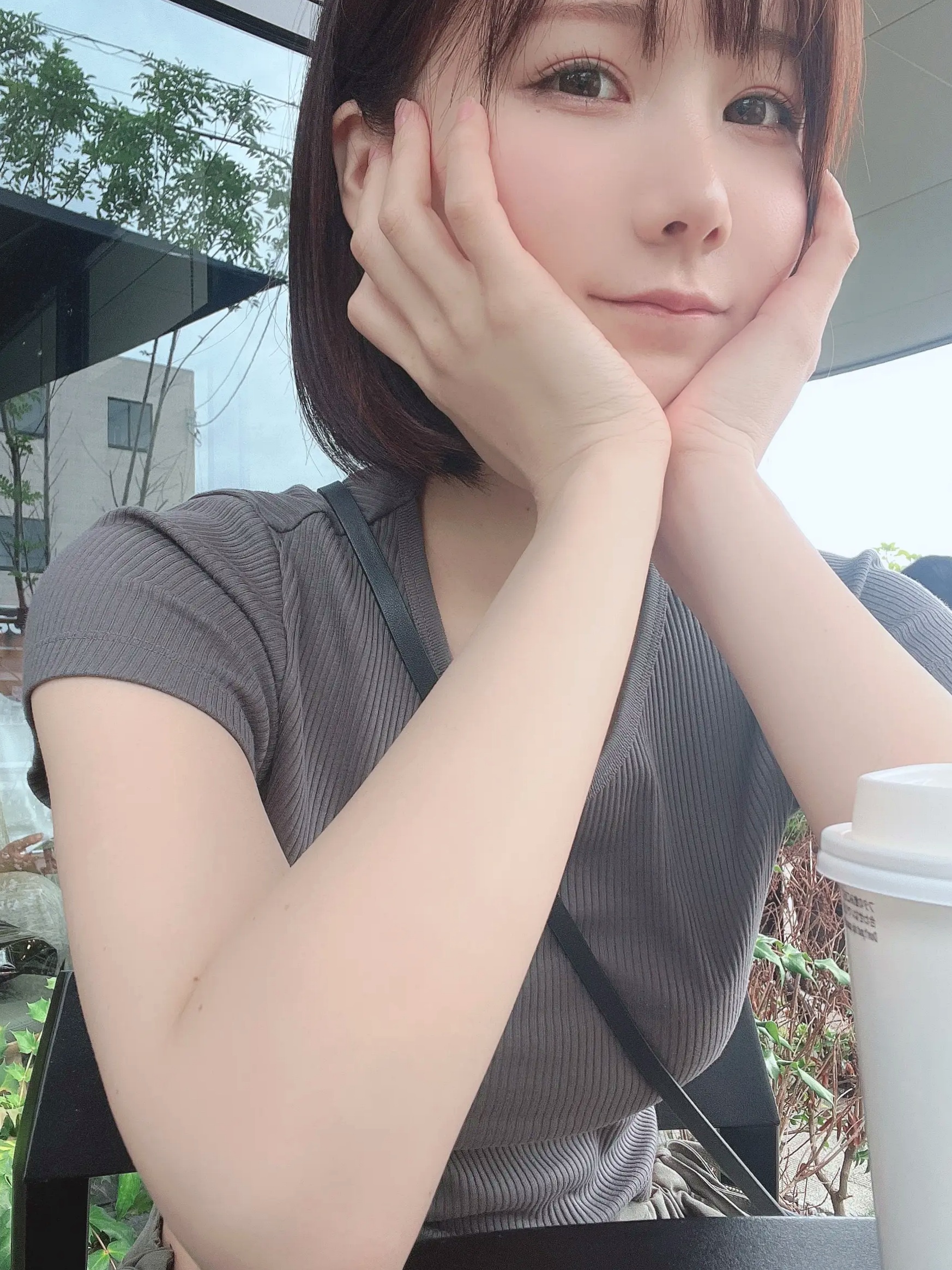 Gallery - けん研(けんけん)精选合集：清纯甜美私房日常与俏皮元气女仆装COSPLAY写真女仆角色扮演治愈系私房照萝莉 女神私房照_秀色女神 - image 111