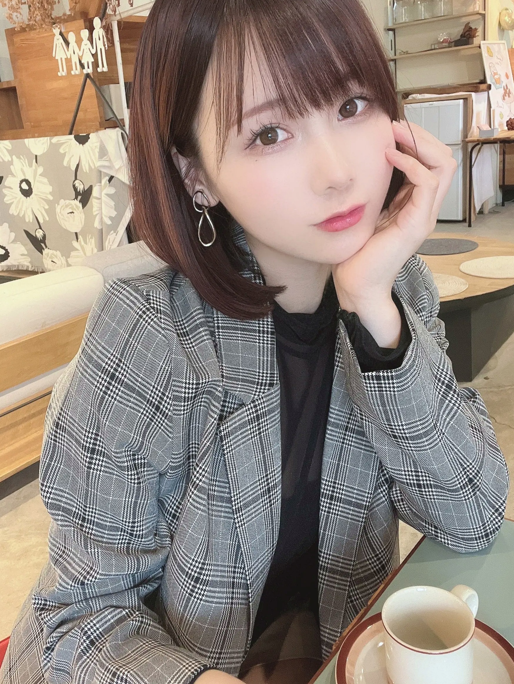 Gallery - けん研(けんけん)精选合集：清纯甜美私房日常与俏皮元气女仆装COSPLAY写真女仆角色扮演治愈系私房照萝莉 女神私房照_秀色女神 - image 118