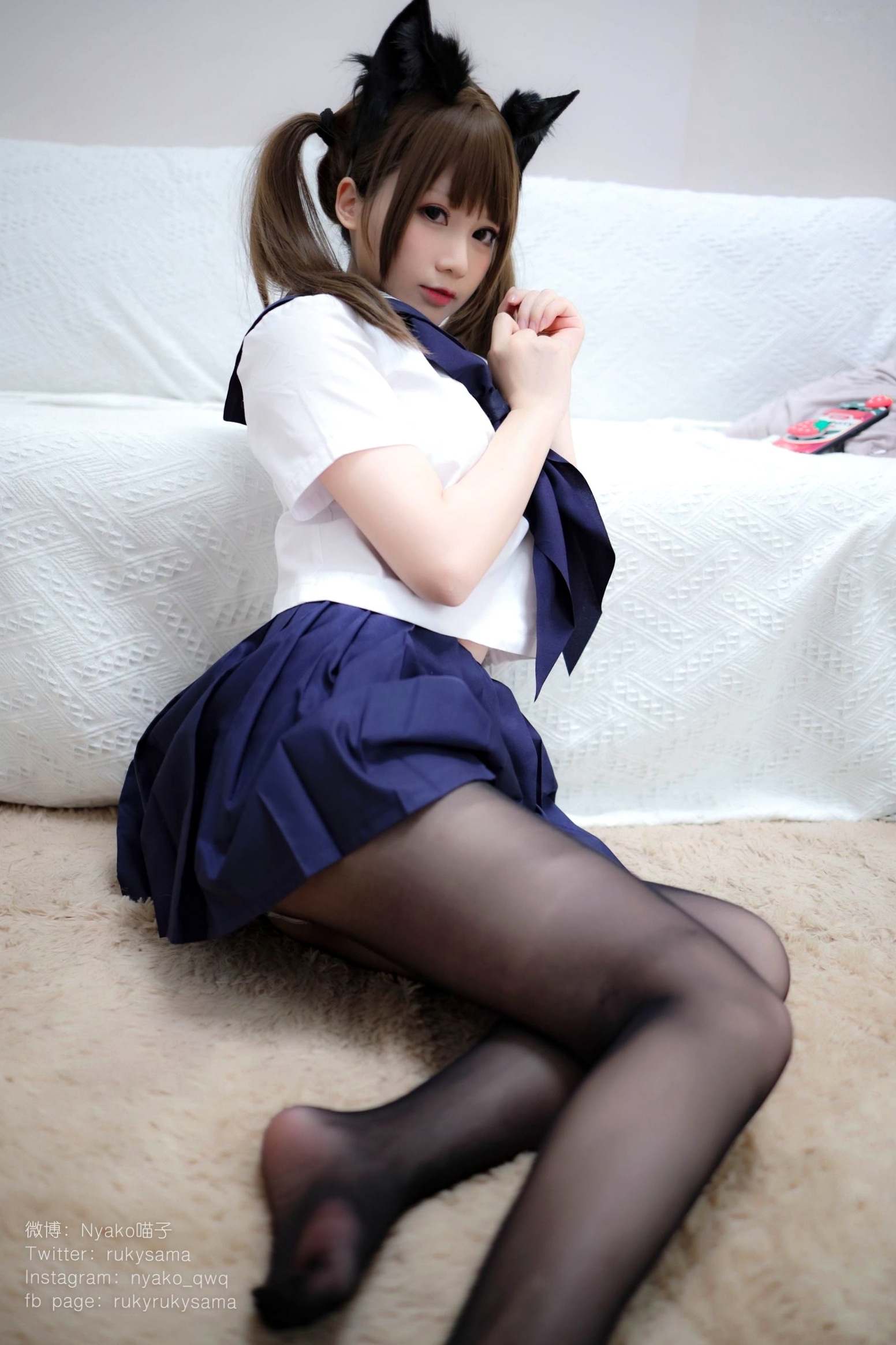 Gallery - Nyako喵子-水手服和礼物cosplay写真，甜美校服与大胆丝带诱惑，极致黑丝私房照校服角色扮演黑丝诱惑私房照 女神私房照_秀色女神 - image 108