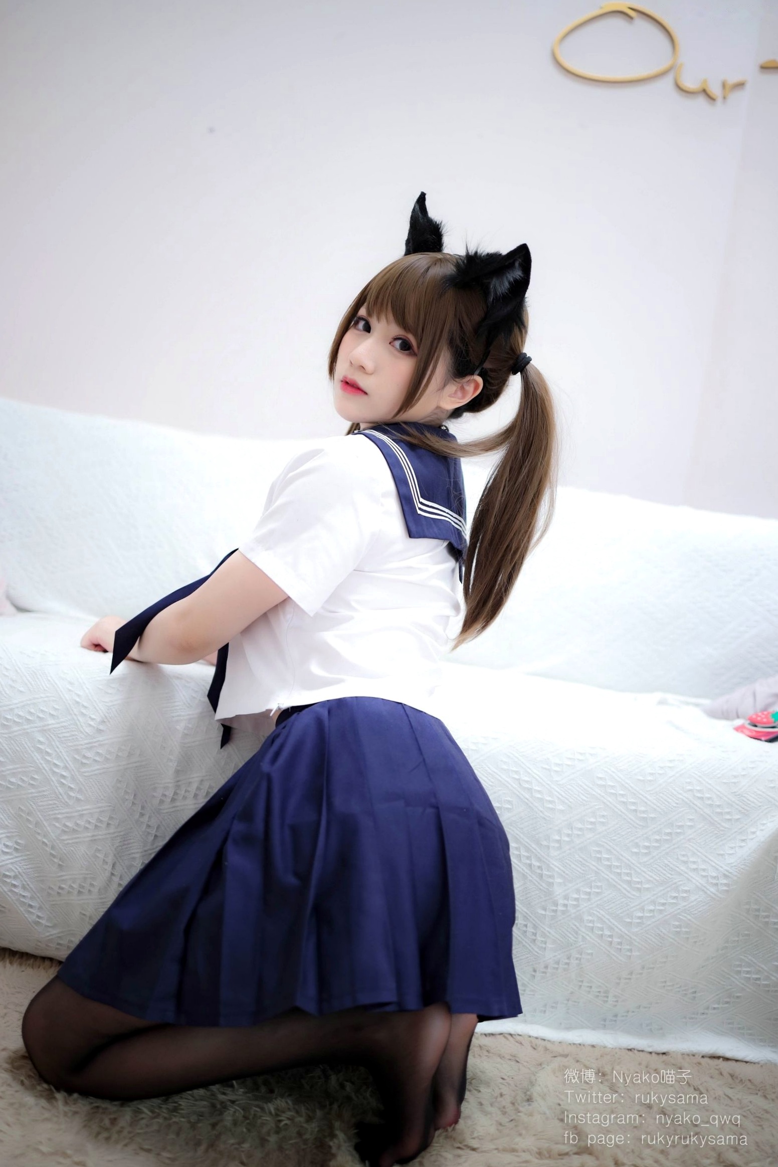 Gallery - Nyako喵子-水手服和礼物cosplay写真，甜美校服与大胆丝带诱惑，极致黑丝私房照校服角色扮演黑丝诱惑私房照 女神私房照_秀色女神 - image 112
