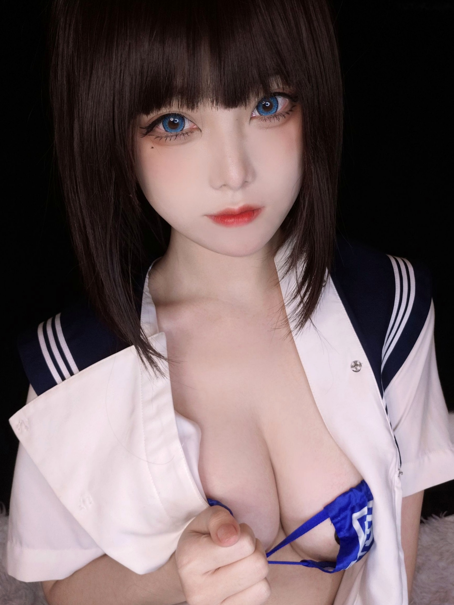 Gallery - 蜜汁猫裘-087-坏学妹自拍，蓝瞳制服诱惑，极致黑丝长腿，纯欲角色扮演制服角色扮演黑丝诱惑 女神私房照_秀色女神 - image 25