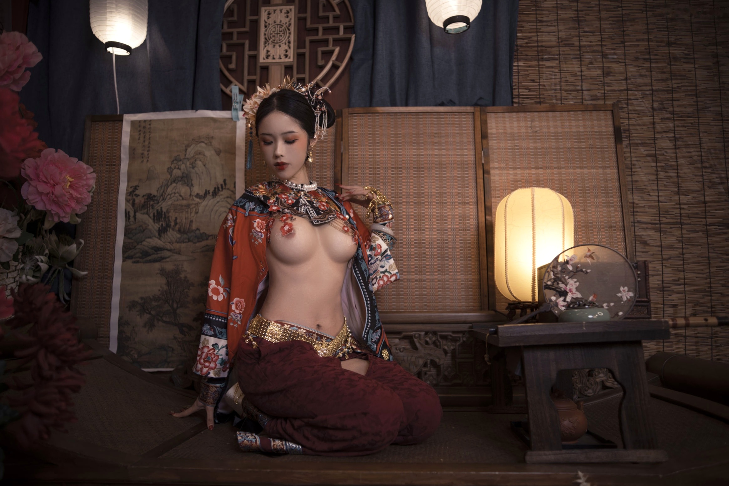 Gallery - 钛合金TiTi古风私房大尺度写真，唯美满清服饰诱惑，古典韵味十足的性感宫廷夜色性感诱惑大尺度私房照 女神私房照_秀色女神 - image 13