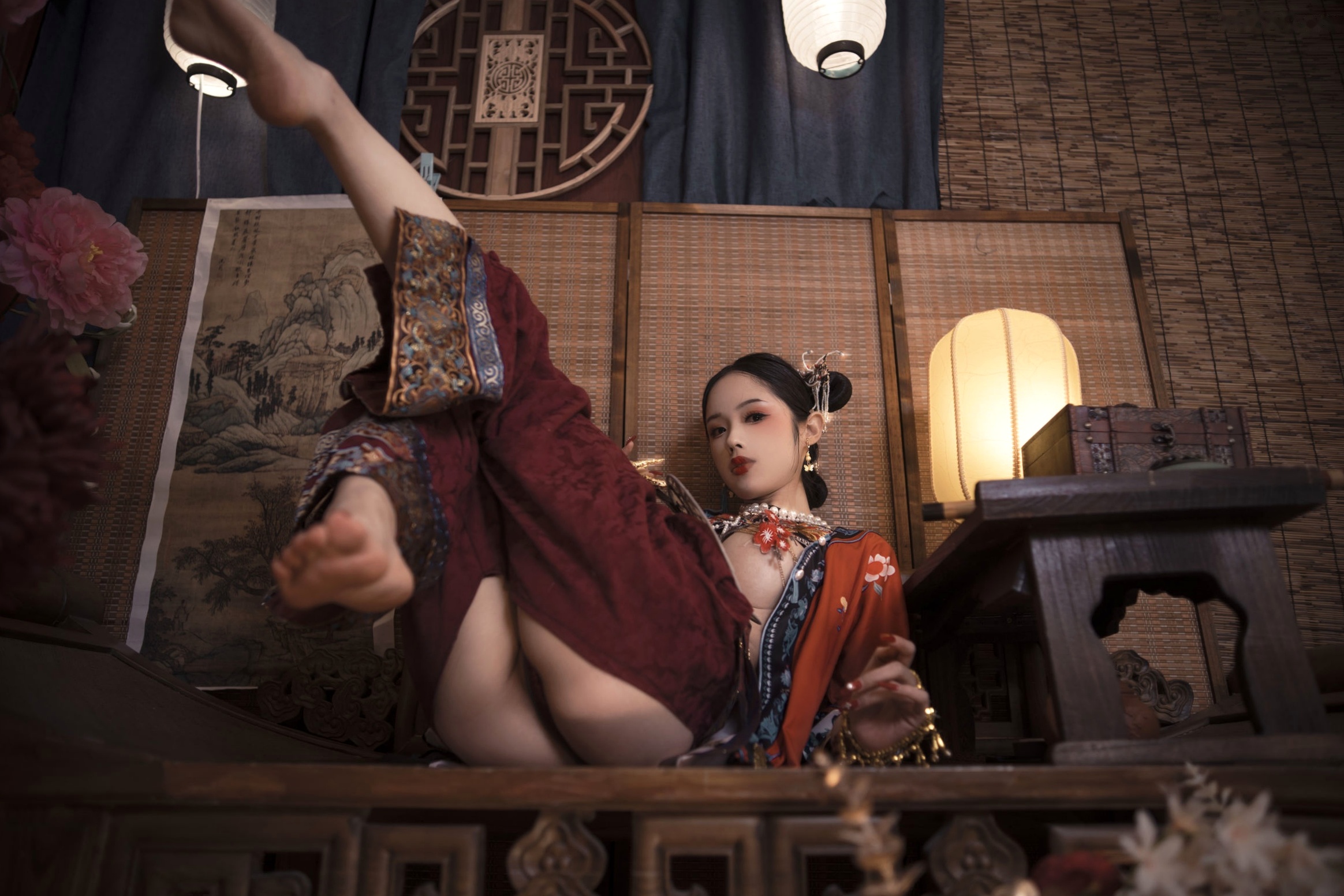 Gallery - 钛合金TiTi古风私房大尺度写真，唯美满清服饰诱惑，古典韵味十足的性感宫廷夜色性感诱惑大尺度私房照 女神私房照_秀色女神 - image 23