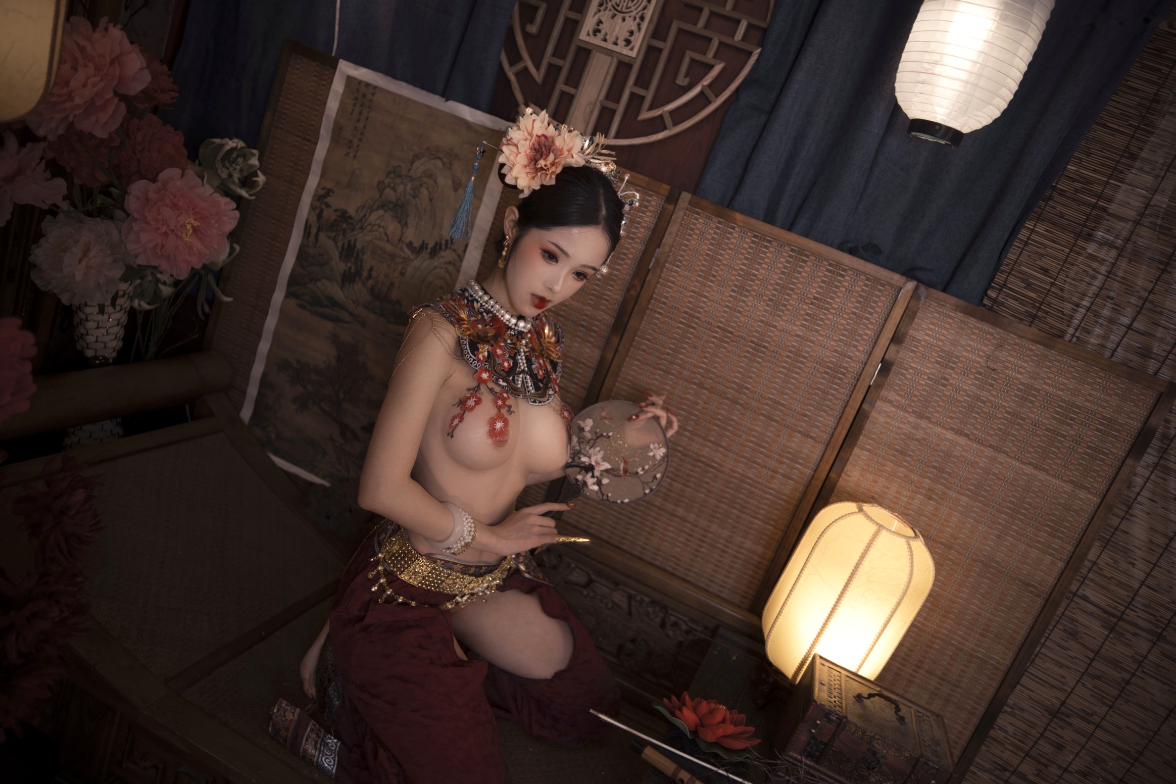 Gallery - 钛合金TiTi古风私房大尺度写真，唯美满清服饰诱惑，古典韵味十足的性感宫廷夜色性感诱惑大尺度私房照 女神私房照_秀色女神 - image 30