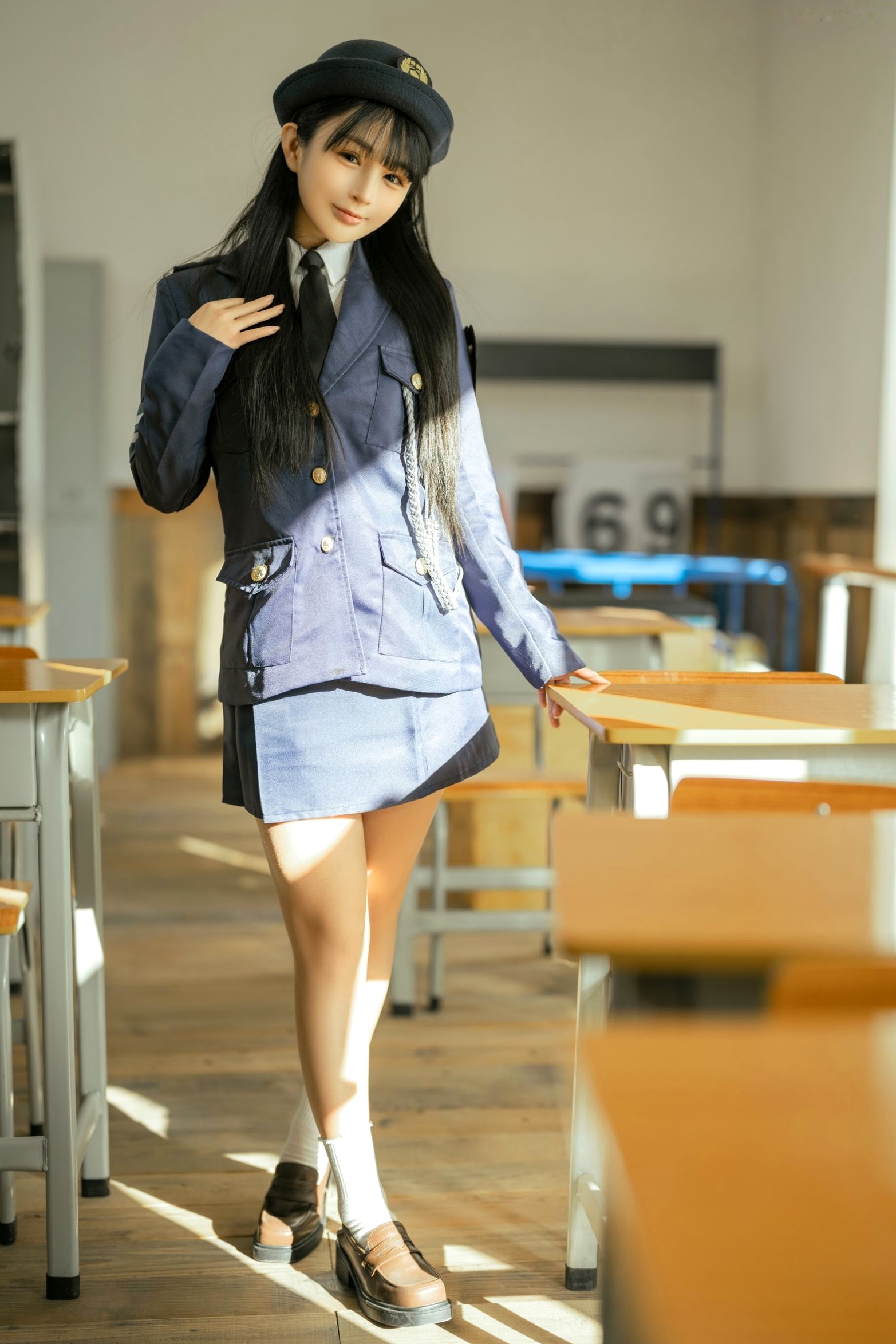Gallery - 桜井宁宁-中野美树制服诱惑，更衣室私房写真，极致性感白嫩美体，职场制服与内衣的诱惑碰撞制服性感诱惑私房照童颜巨乳 女神私房照_秀色女神 - image 2