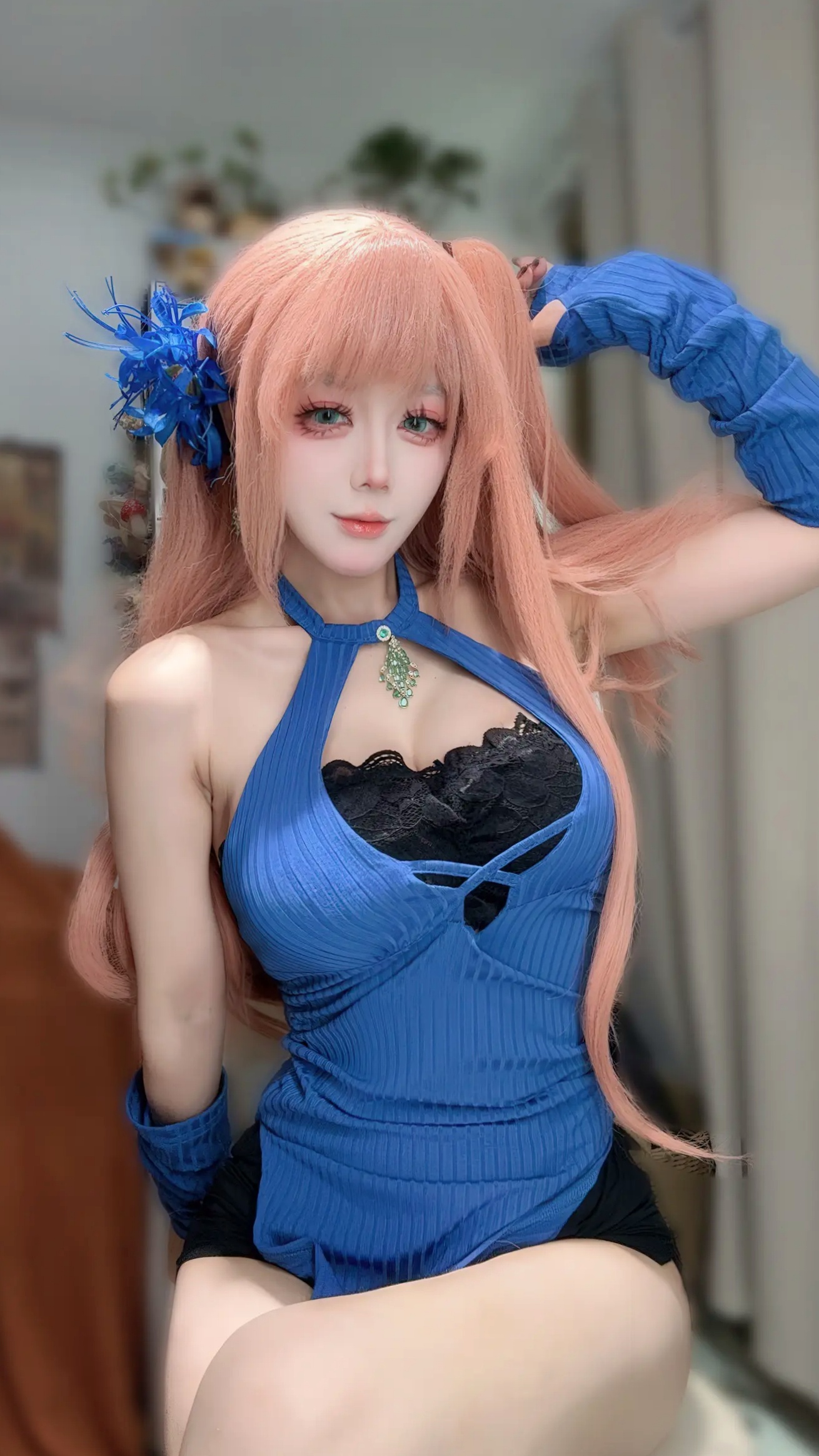 Gallery - 九言 惑：蓝发动漫风cosplay写真，精致真人芭比与极致诱惑曲线角色扮演诱惑私房照大尺度 女神私房照_秀色女神 - image 21