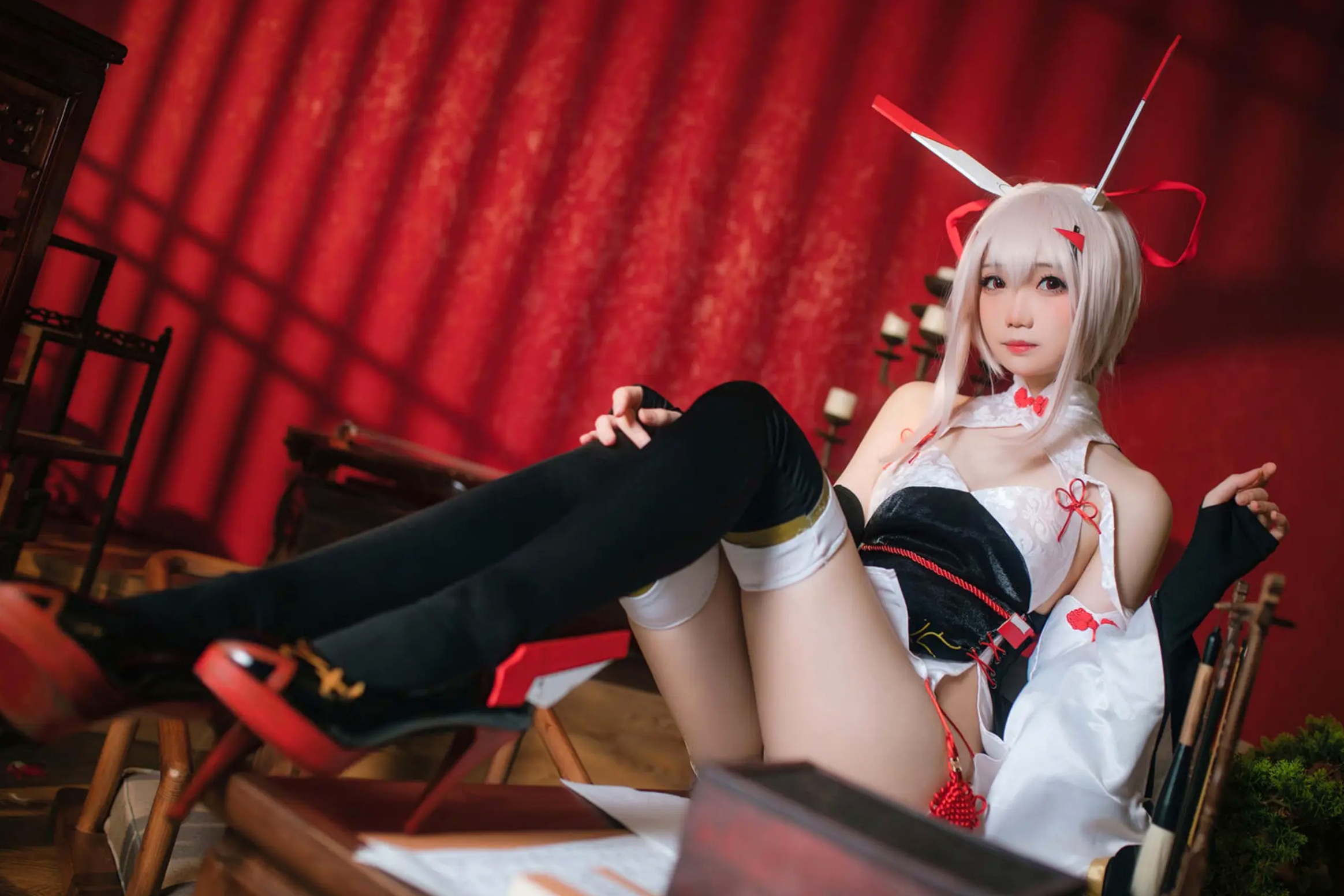 Gallery - 焖焖碳 - 碧蓝航线绫波“新岁之鬼神”旗袍Cosplay，二次元性感角色扮演，古典与现代诱惑的碰撞 [25P]角色扮演旗袍性感私房照 女神私房照_秀色女神 - image 4