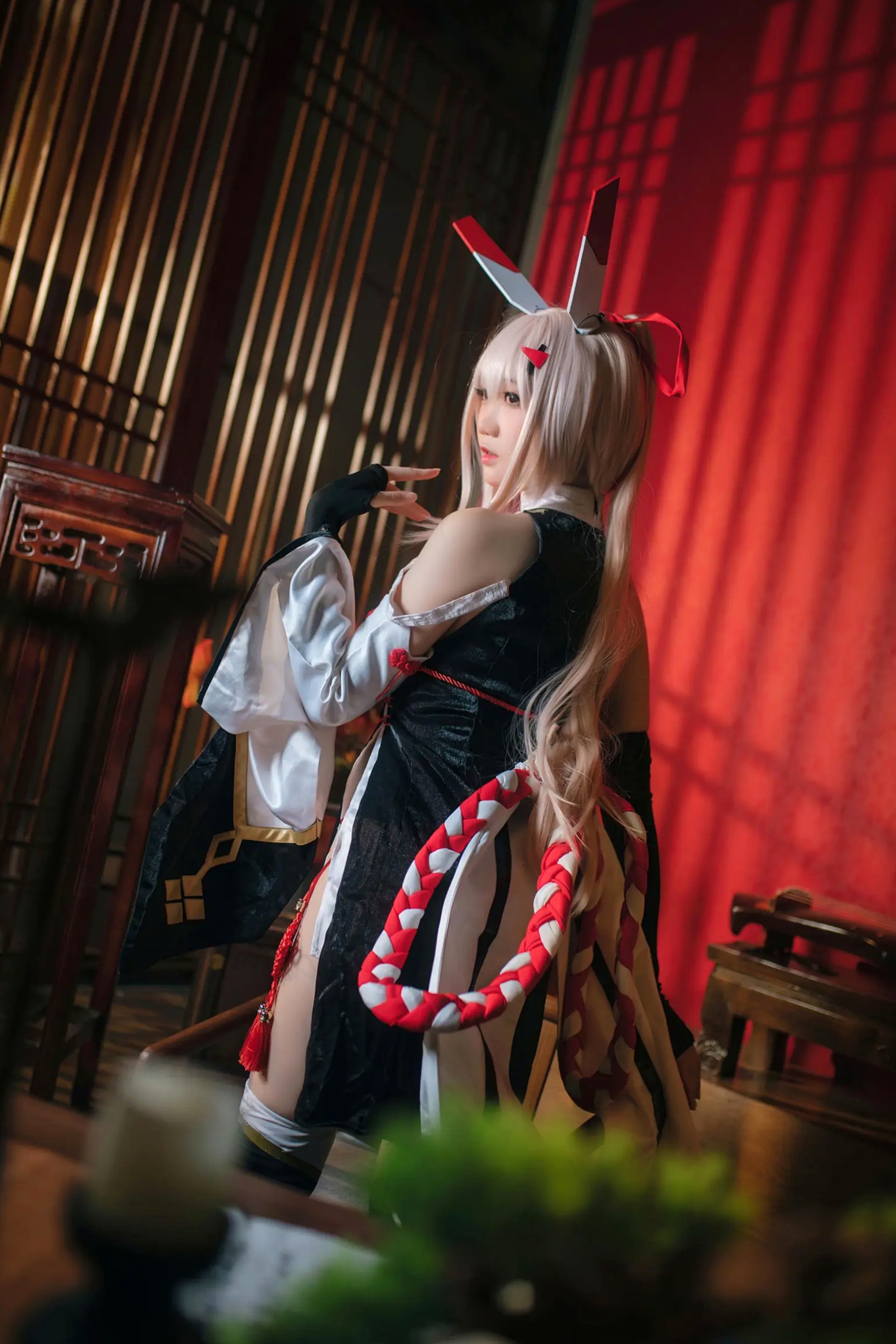 Gallery - 焖焖碳 - 碧蓝航线绫波“新岁之鬼神”旗袍Cosplay，二次元性感角色扮演，古典与现代诱惑的碰撞 [25P]角色扮演旗袍性感私房照 女神私房照_秀色女神 - image 6