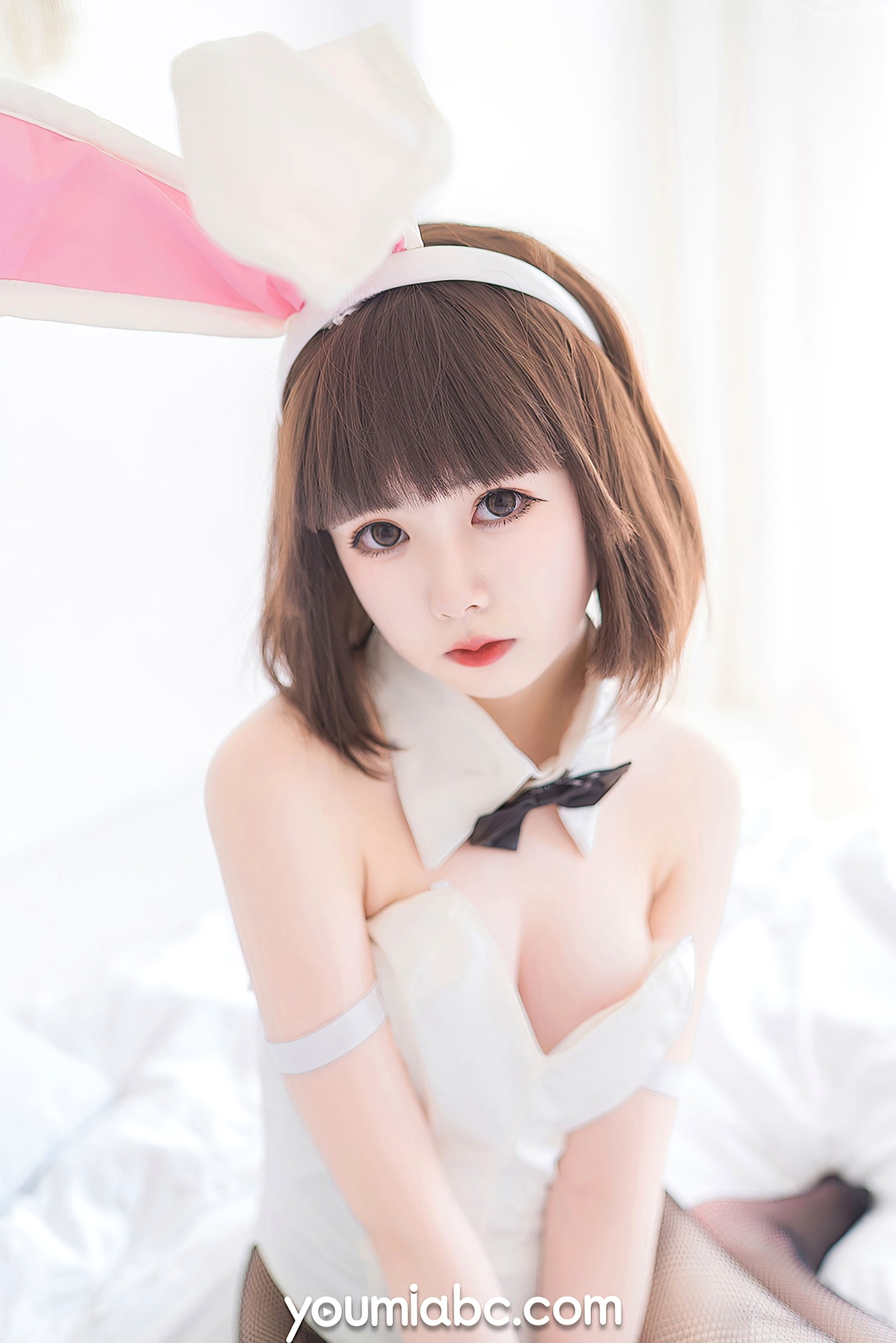 Gallery - YouMi尤蜜-向小圆《兔女郎加藤惠》纯欲风室内私房照，白嫩肤色搭配黑色网袜，清新治愈系角色扮演COS精选写真尤蜜荟 - Chiness Model 角色扮演萌系清纯私房照性感 女神私房照_秀色女神 - image 3