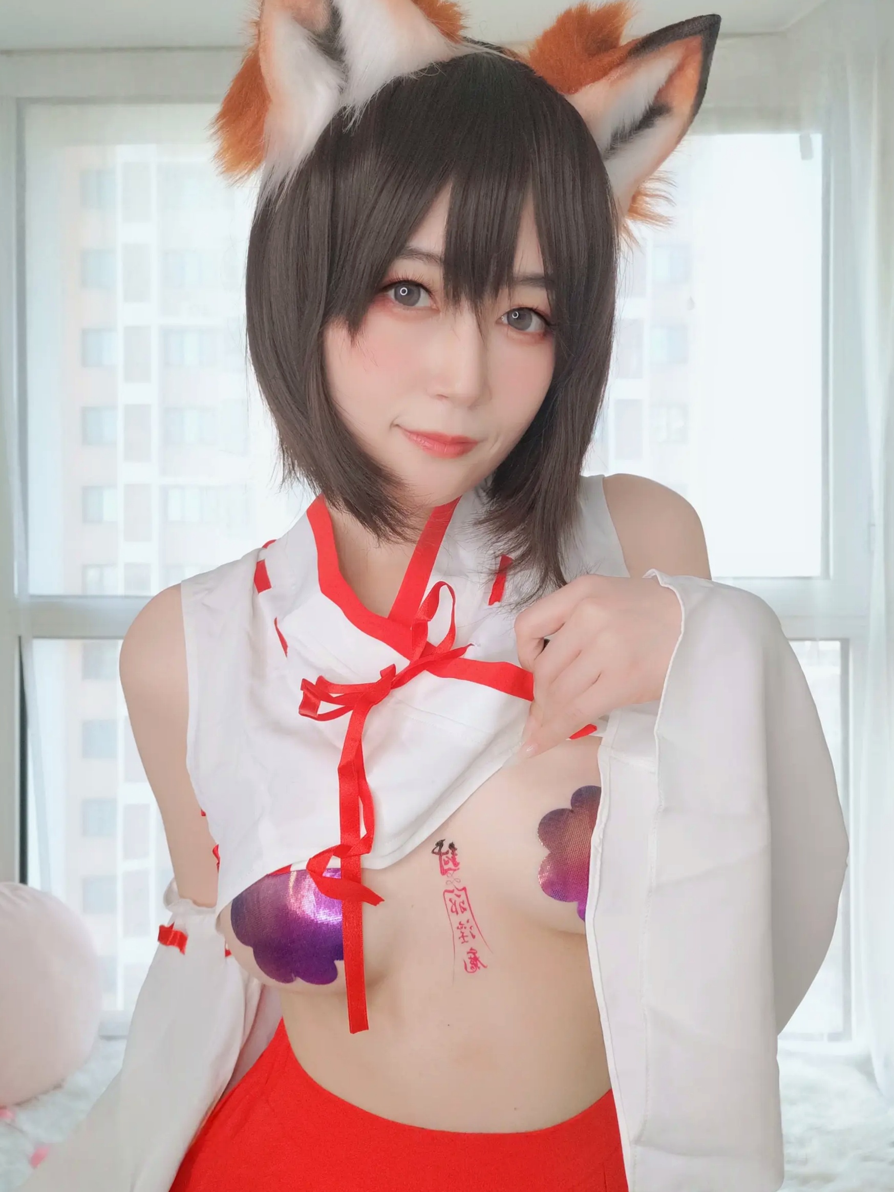 Gallery - Coser白银 - 神社小狐狸，极品二次元狐耳巫女Cosplay，清纯可爱与性感私房写真大尺度福利角色扮演私房照性感诱惑 女神私房照_秀色女神 - image 48