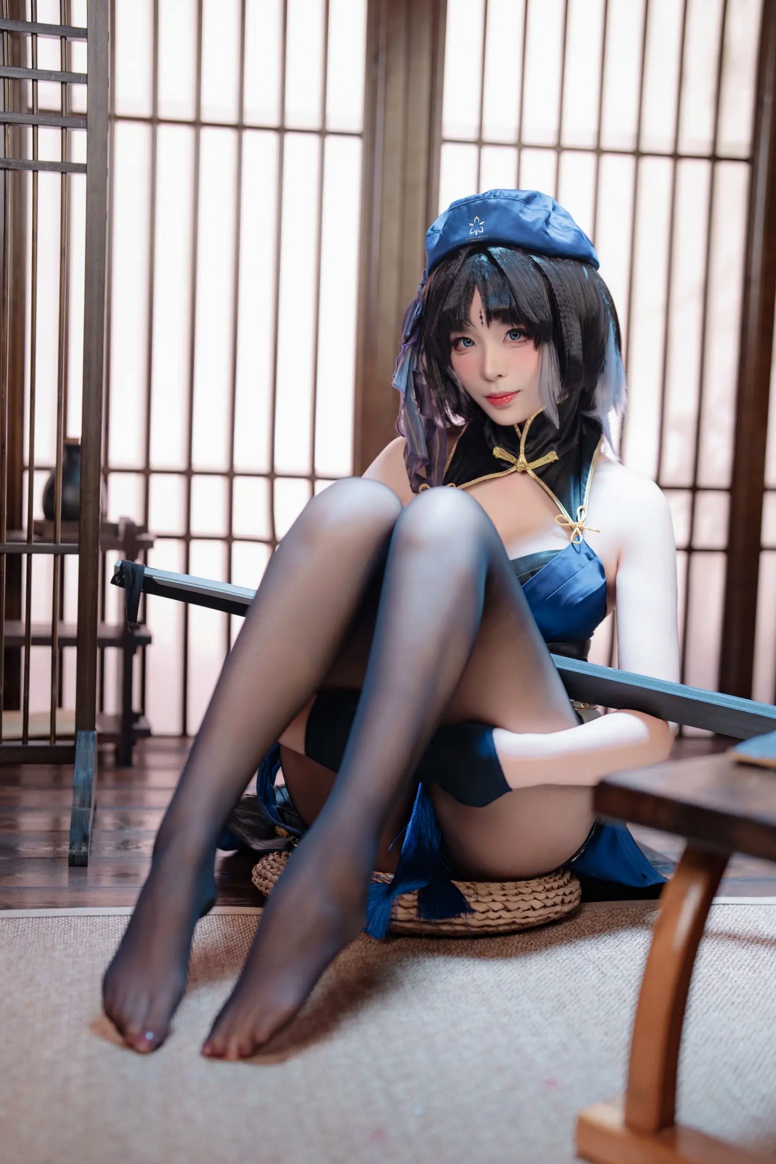 Gallery - 轩萧学姐 - 秧秧，游戏角色高还原Cosplay，冷艳飒爽制服配黑丝长腿，极品女神摄影棚写真角色扮演制服黑丝冷艳清纯 女神私房照_秀色女神 - image 22