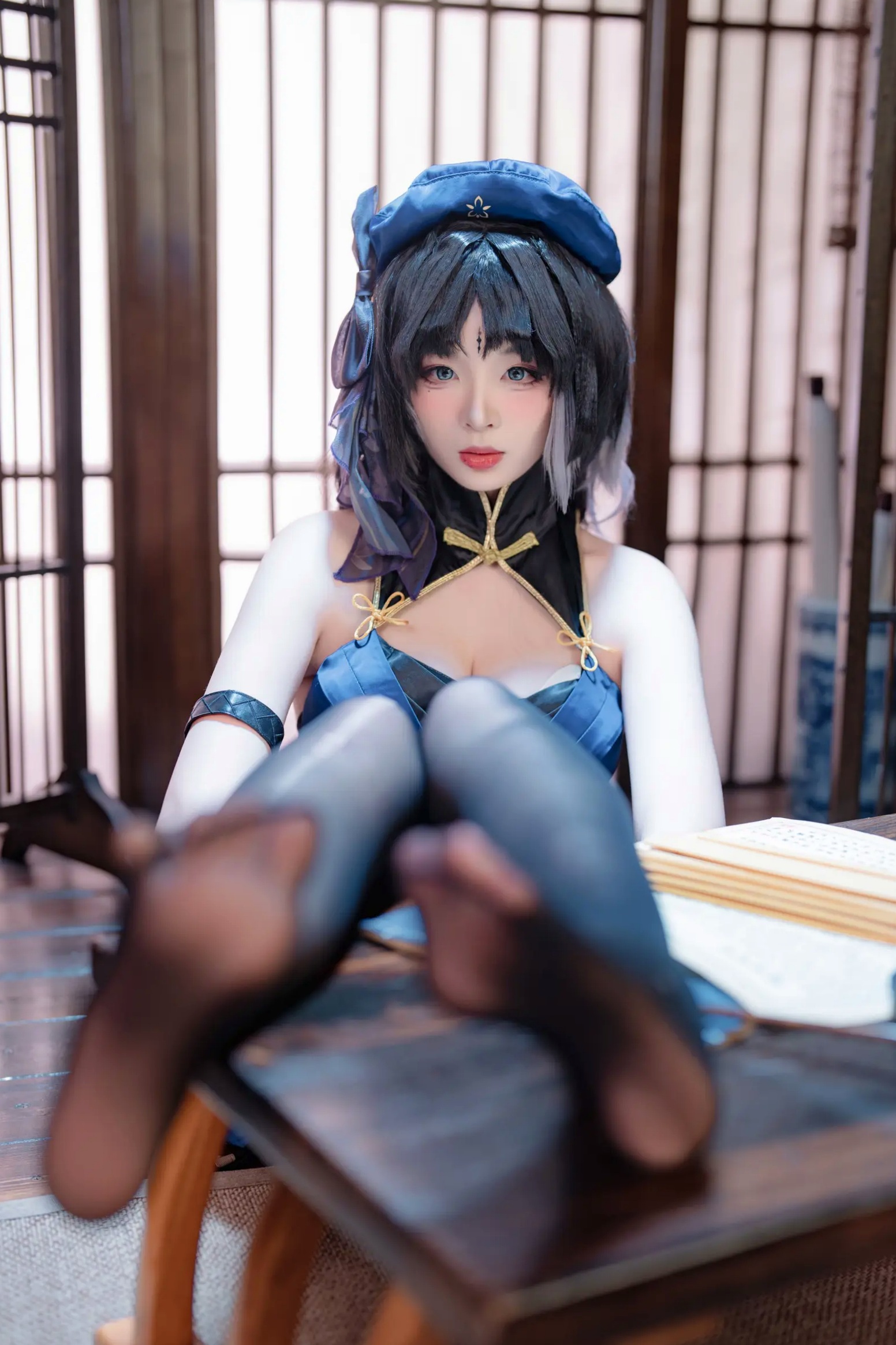 Gallery - 轩萧学姐 - 秧秧，游戏角色高还原Cosplay，冷艳飒爽制服配黑丝长腿，极品女神摄影棚写真角色扮演制服黑丝冷艳清纯 女神私房照_秀色女神 - image 46